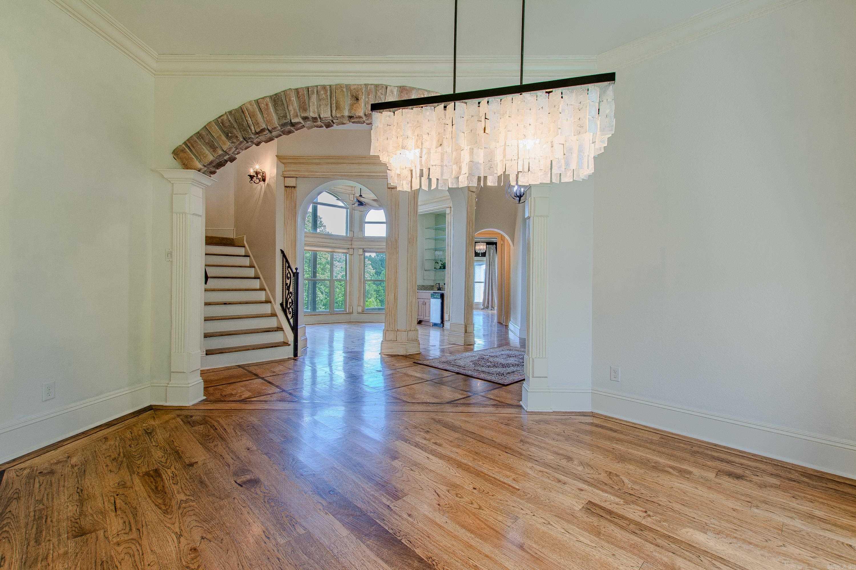 122 Wellington Plantation Lane Little Rock, AR 72207
