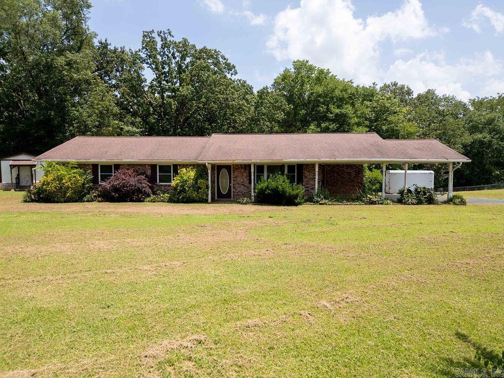 1315 S Crawford St  Clarksville, AR