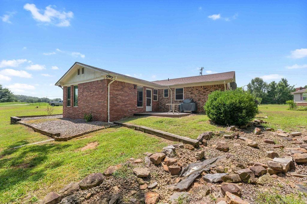 1315 S Crawford St  Clarksville, AR
