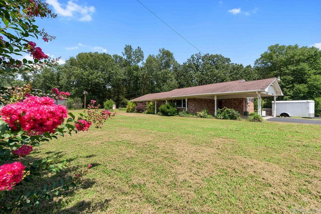 1315 S Crawford St  Clarksville, AR
