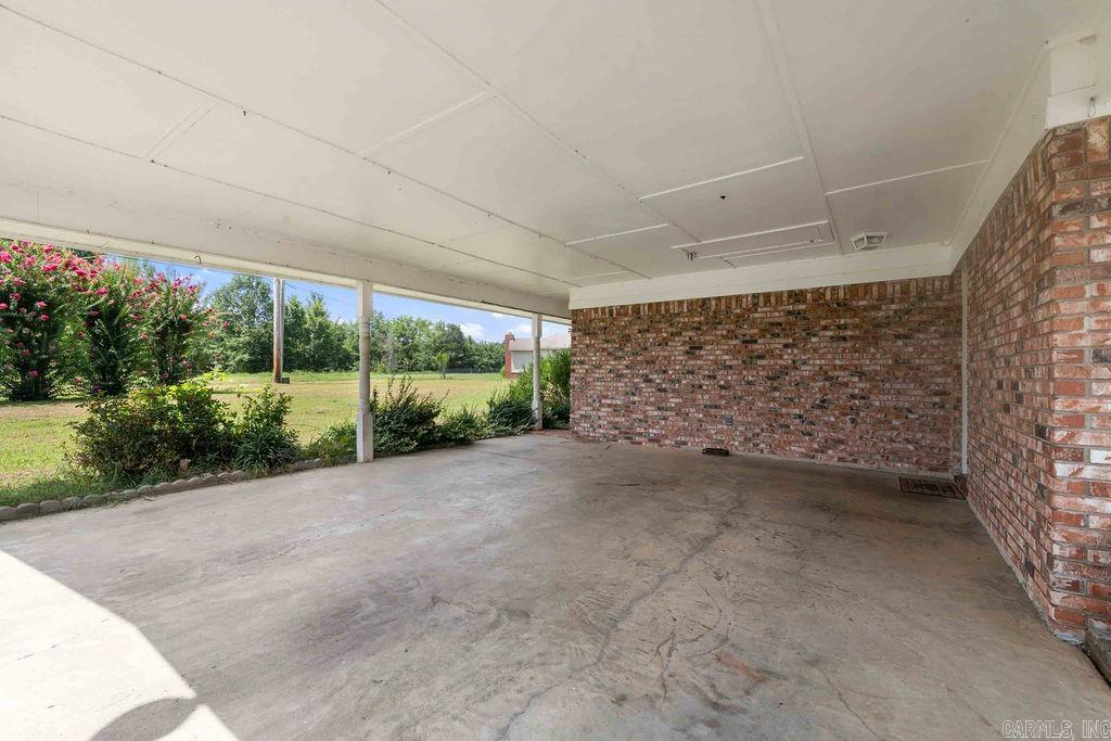 1315 S Crawford St  Clarksville, AR