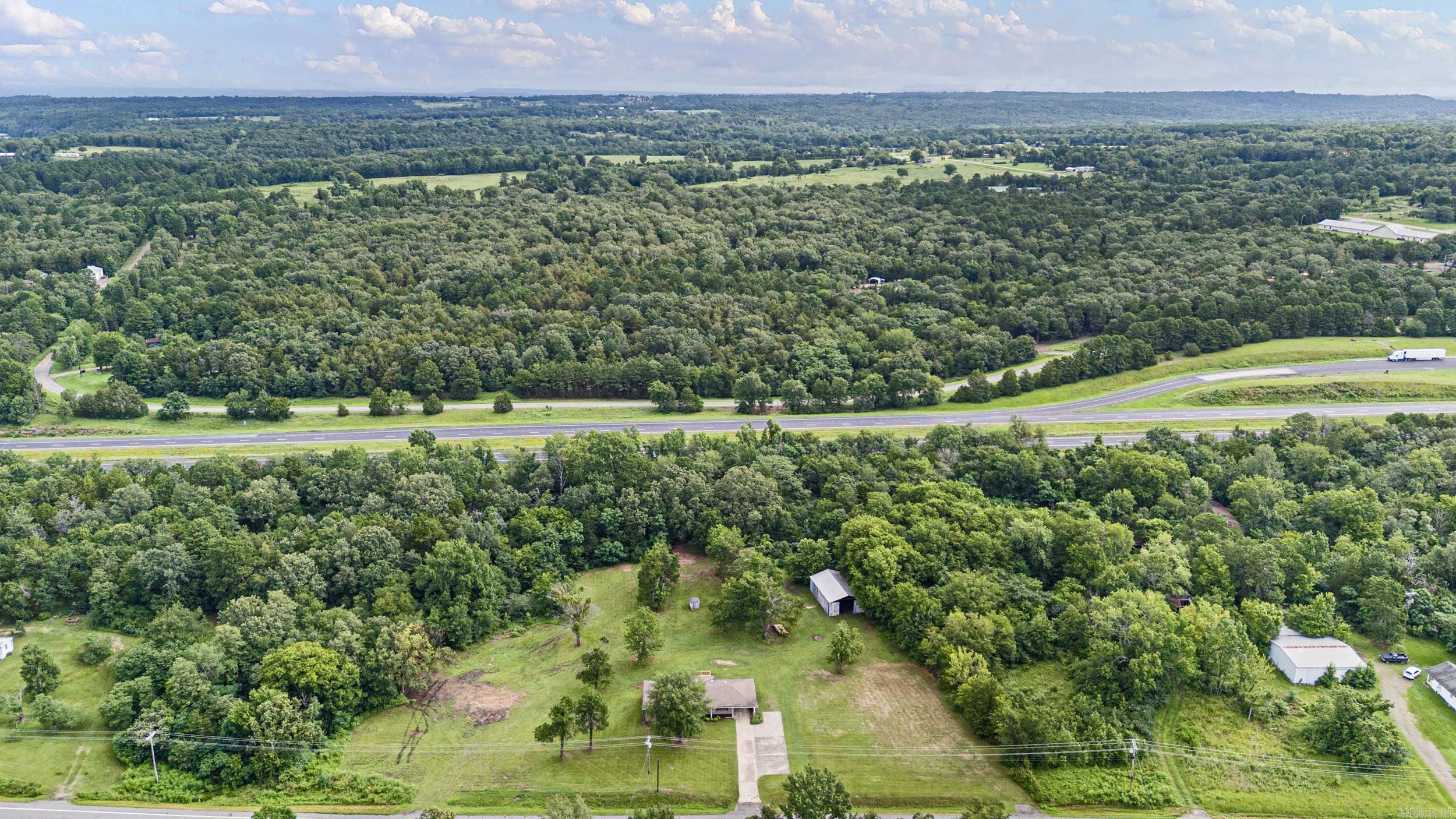 27480 W HWY 64  London, AR