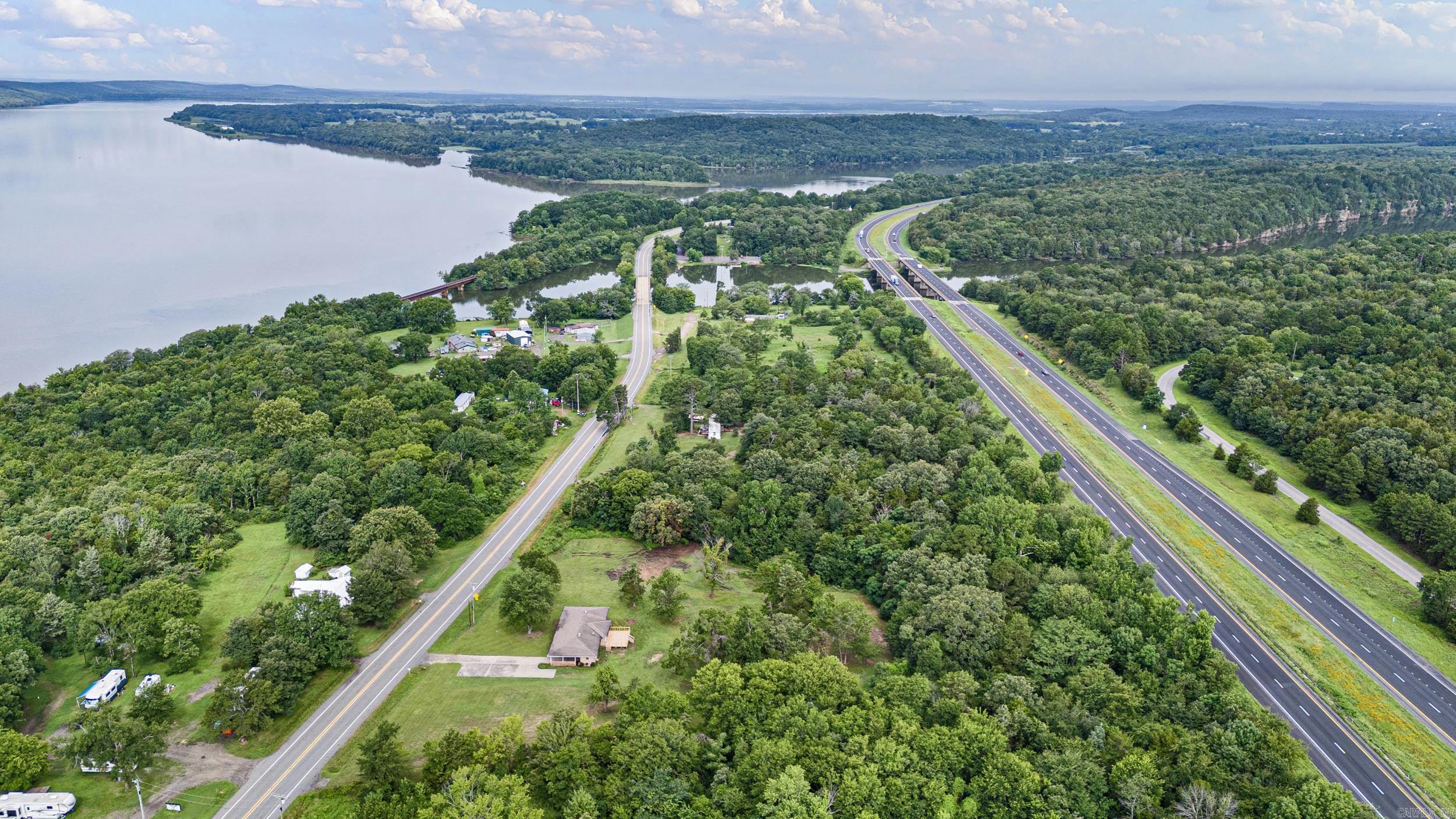 27480 W HWY 64  London, AR