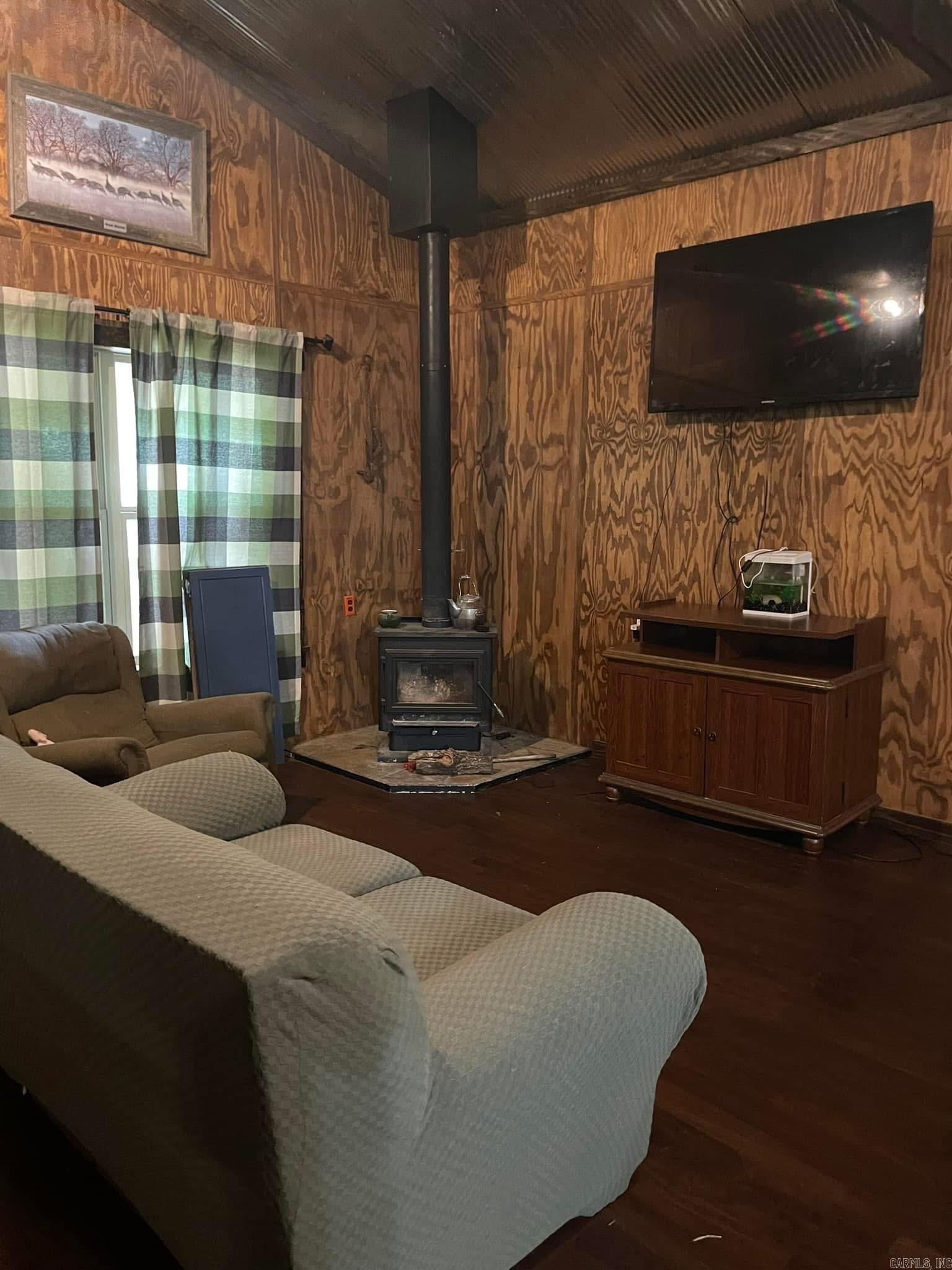 541 Cox Cypress  Stuttgart, AR