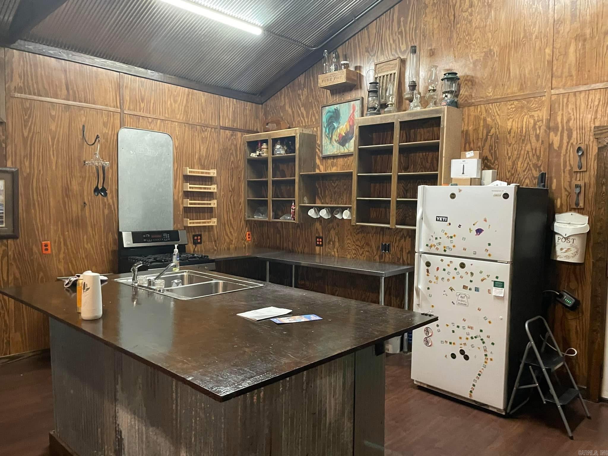 541 Cox Cypress  Stuttgart, AR