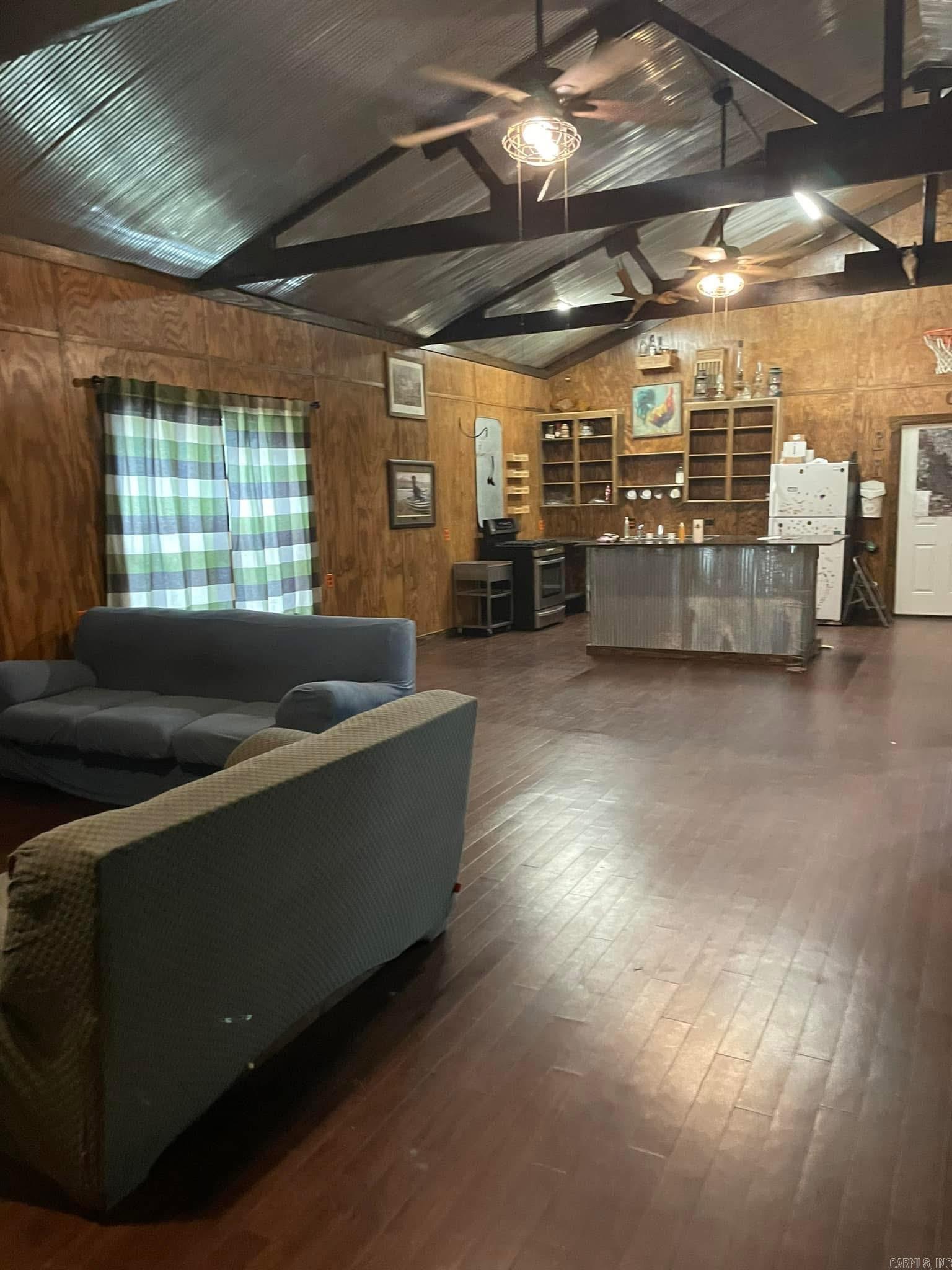 541 Cox Cypress  Stuttgart, AR