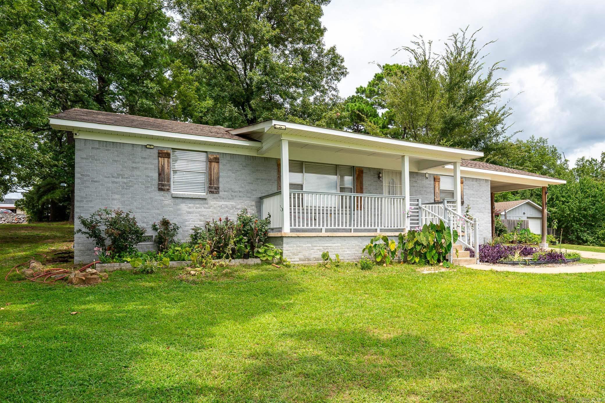 4 Lieblong  Greenbrier, AR
