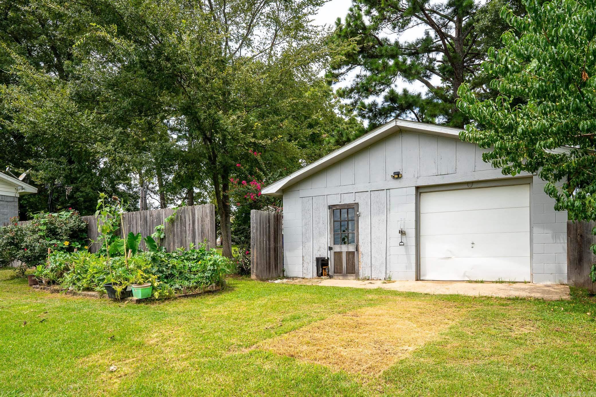 4 Lieblong  Greenbrier, AR