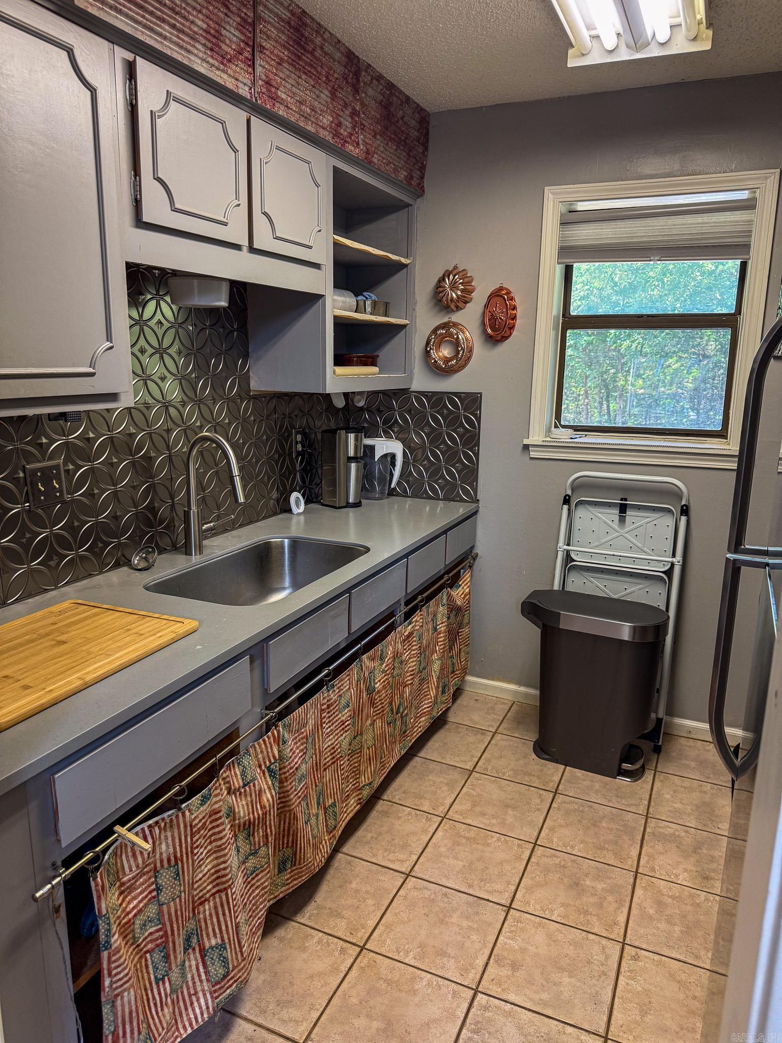 123 shadow ridge  Fairfield Bay, AR