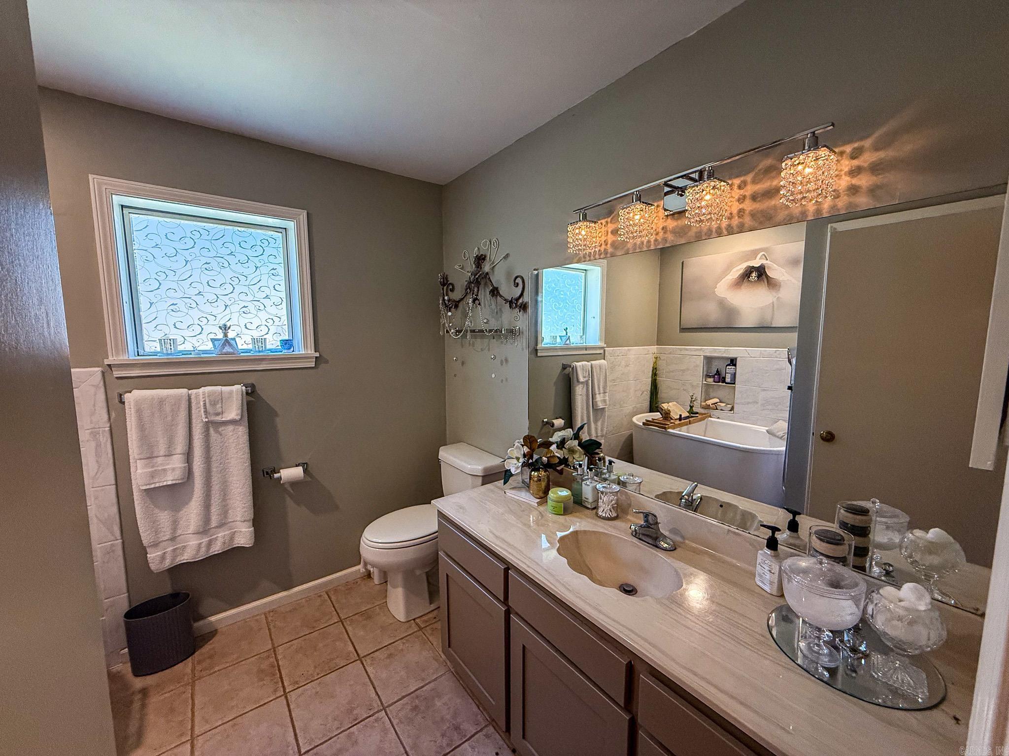 123 shadow ridge  Fairfield Bay, AR