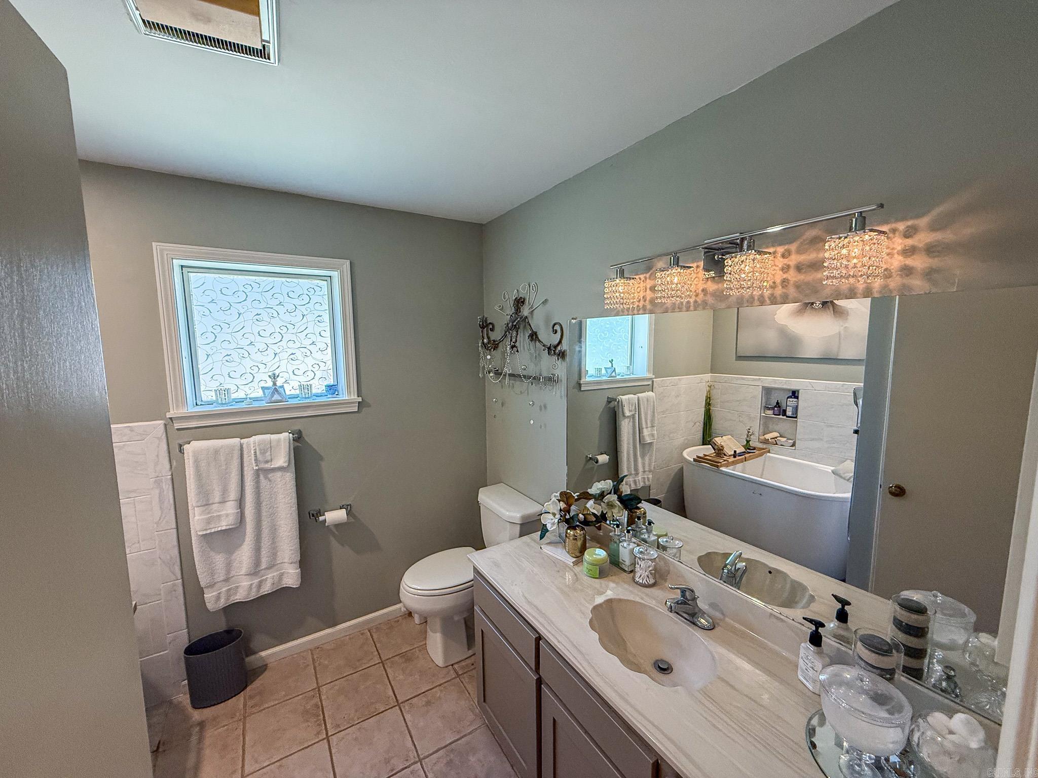 123 shadow ridge  Fairfield Bay, AR