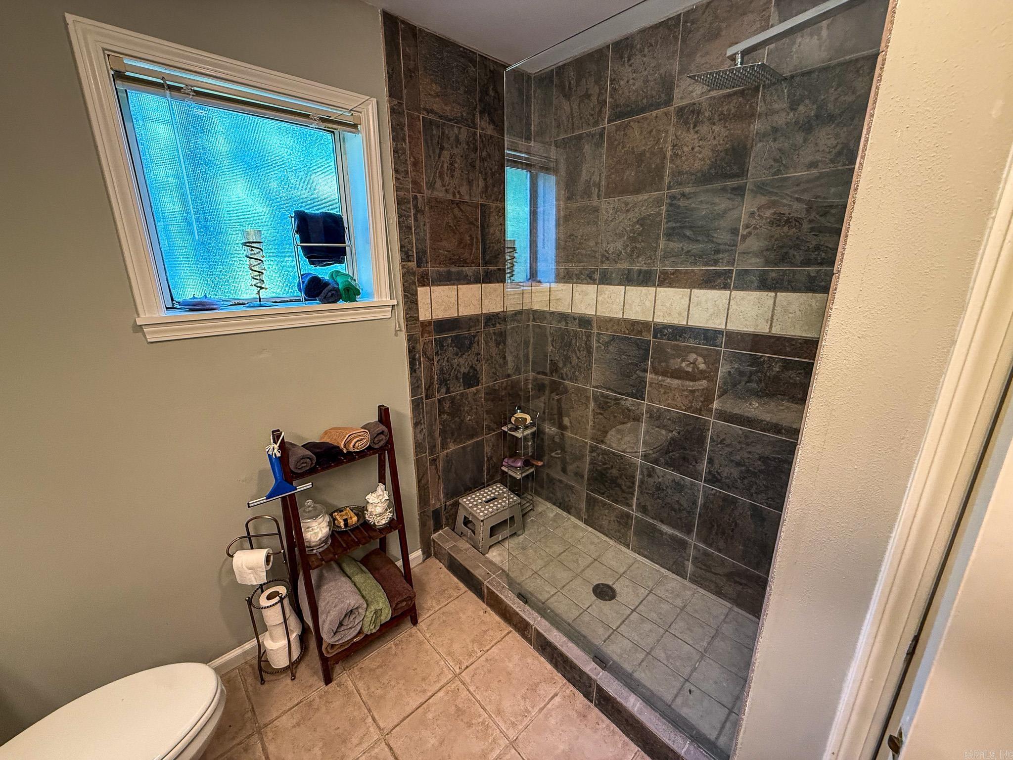 123 shadow ridge  Fairfield Bay, AR