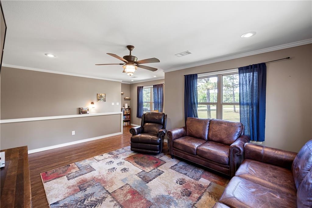 3138 County Rd 4400  Clarksville, AR