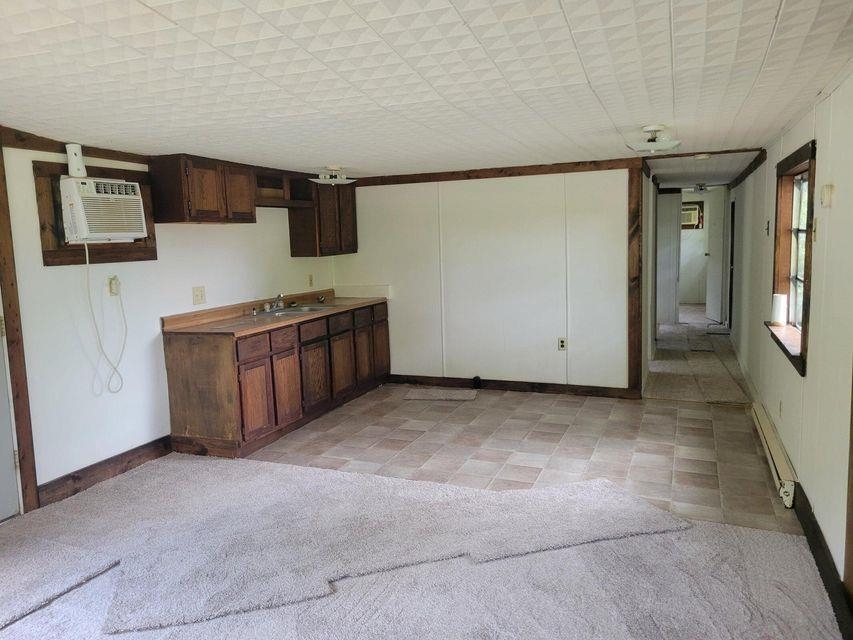 465 S 12th  Mammoth Spring, MO