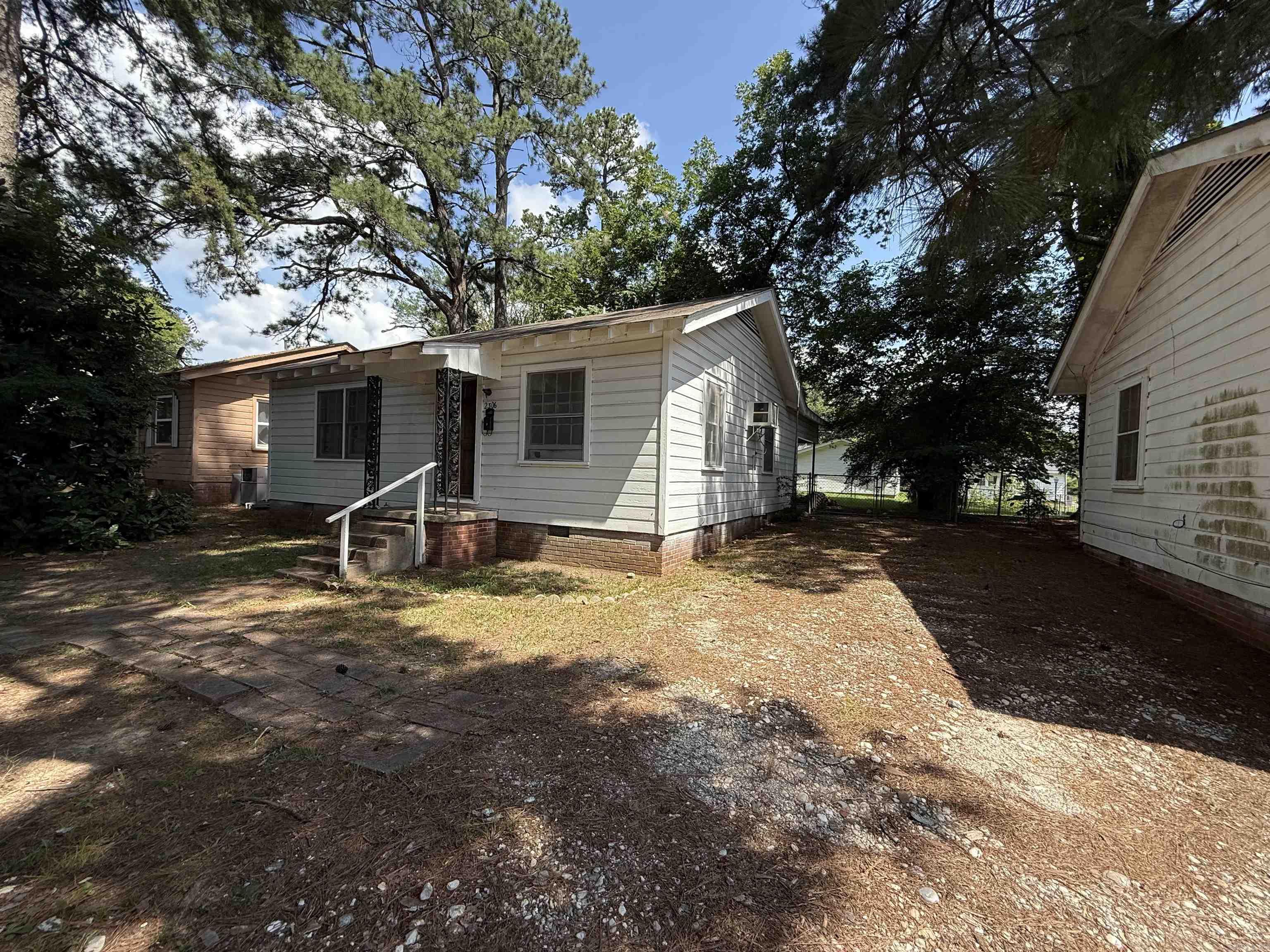 2306 Barkman Street Arkadelphia, AR 71923
