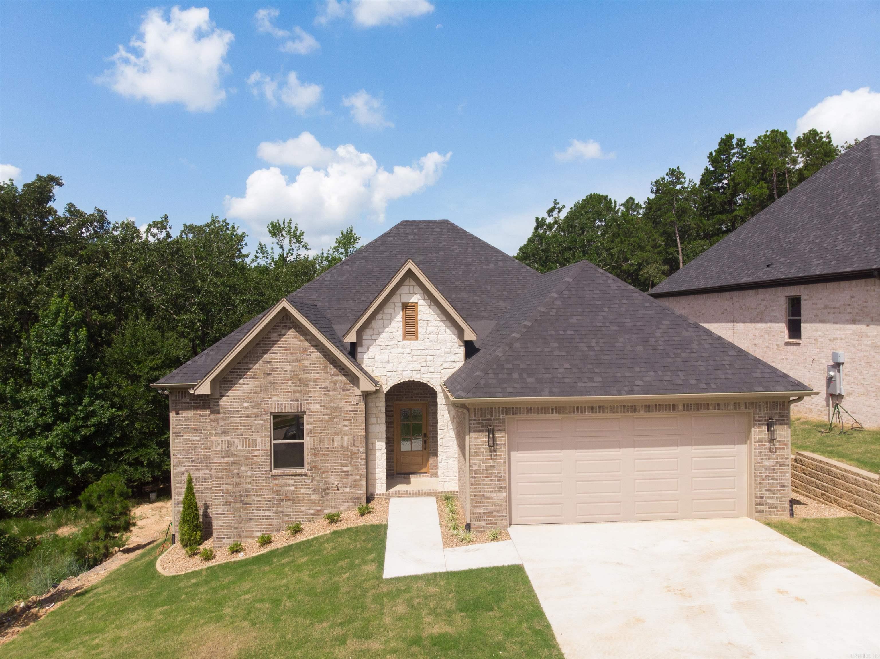 137 Ridgeview  Maumelle, AR