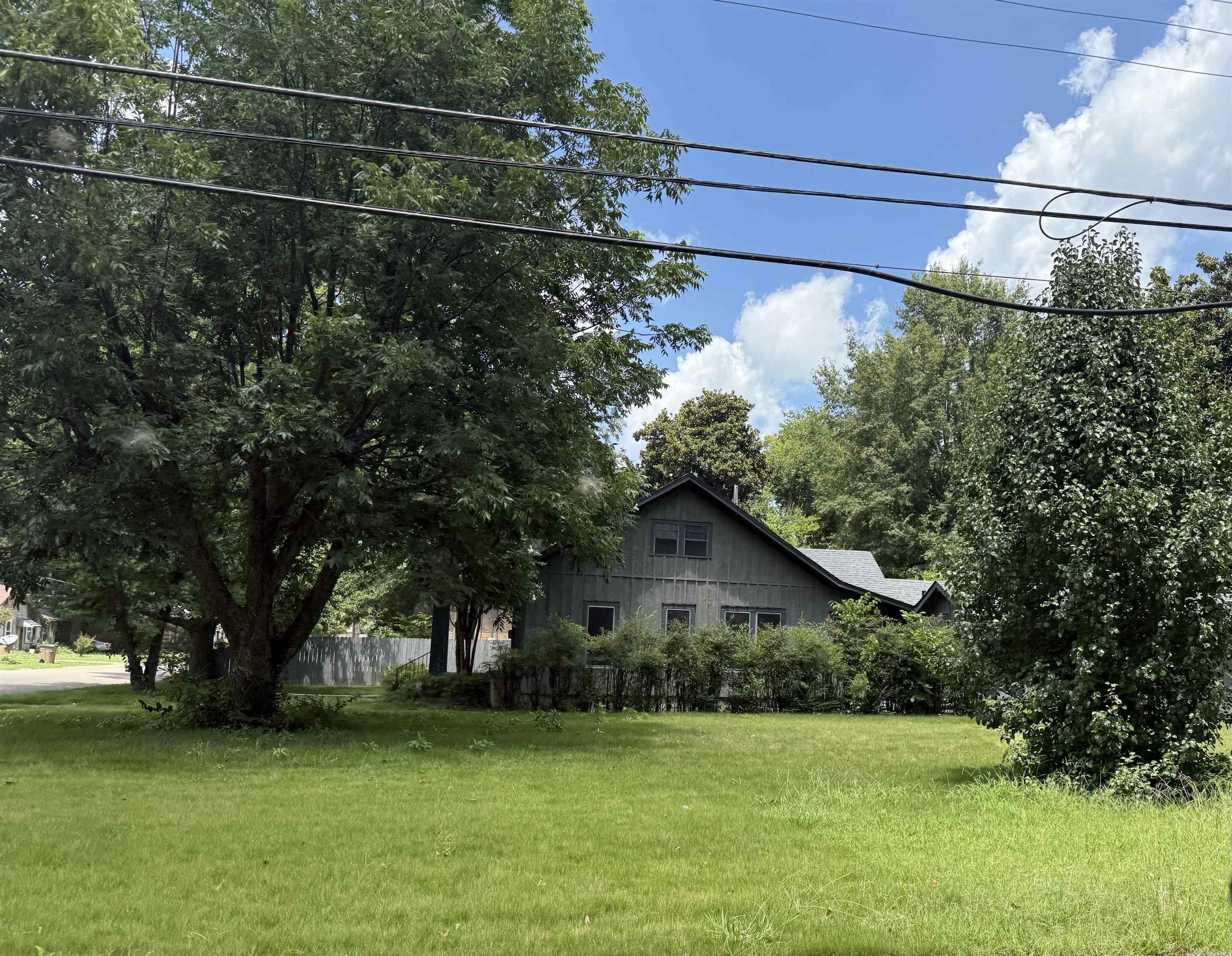 1108 N Izard St  Forrest City, AR