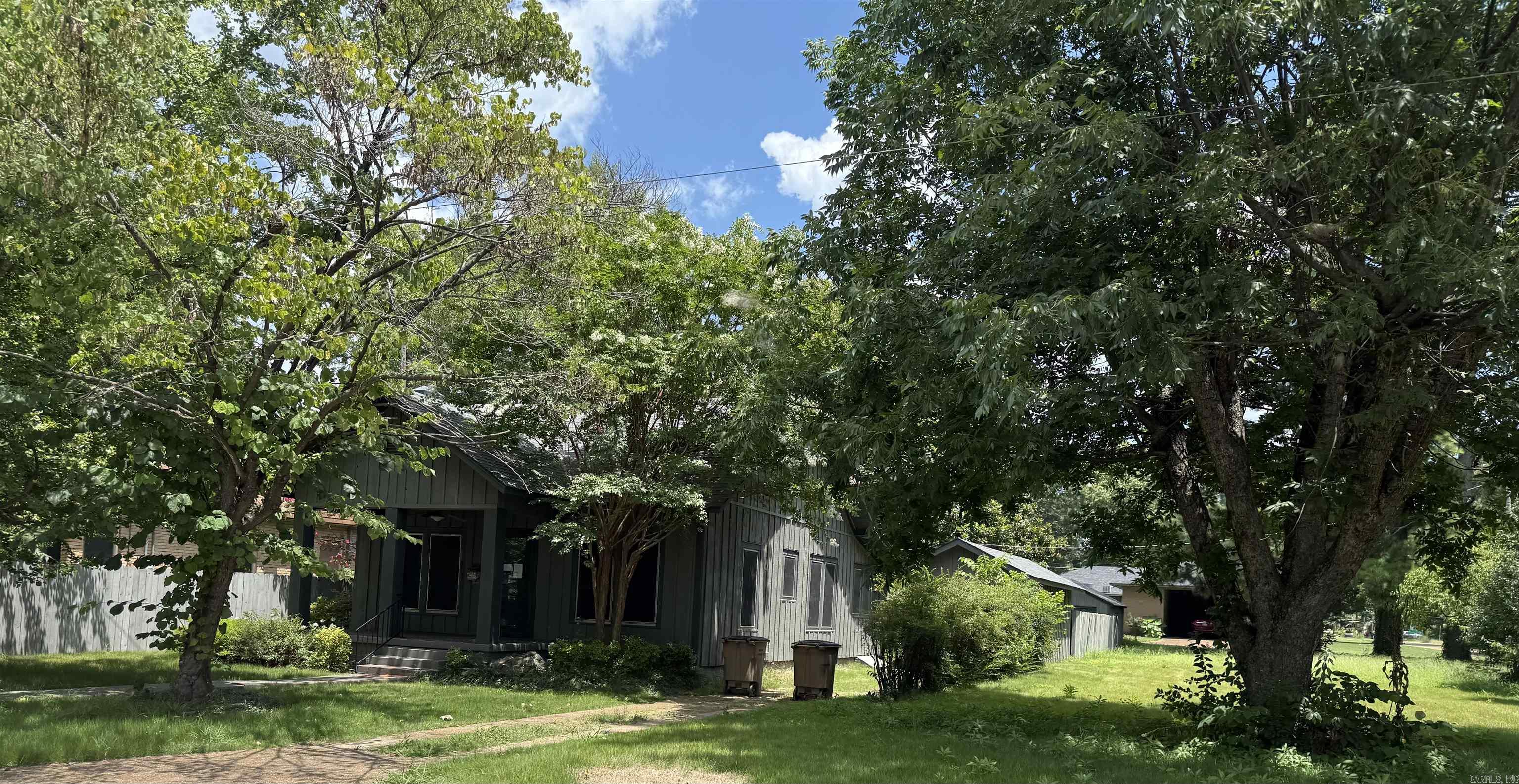 1108 N Izard St  Forrest City, AR