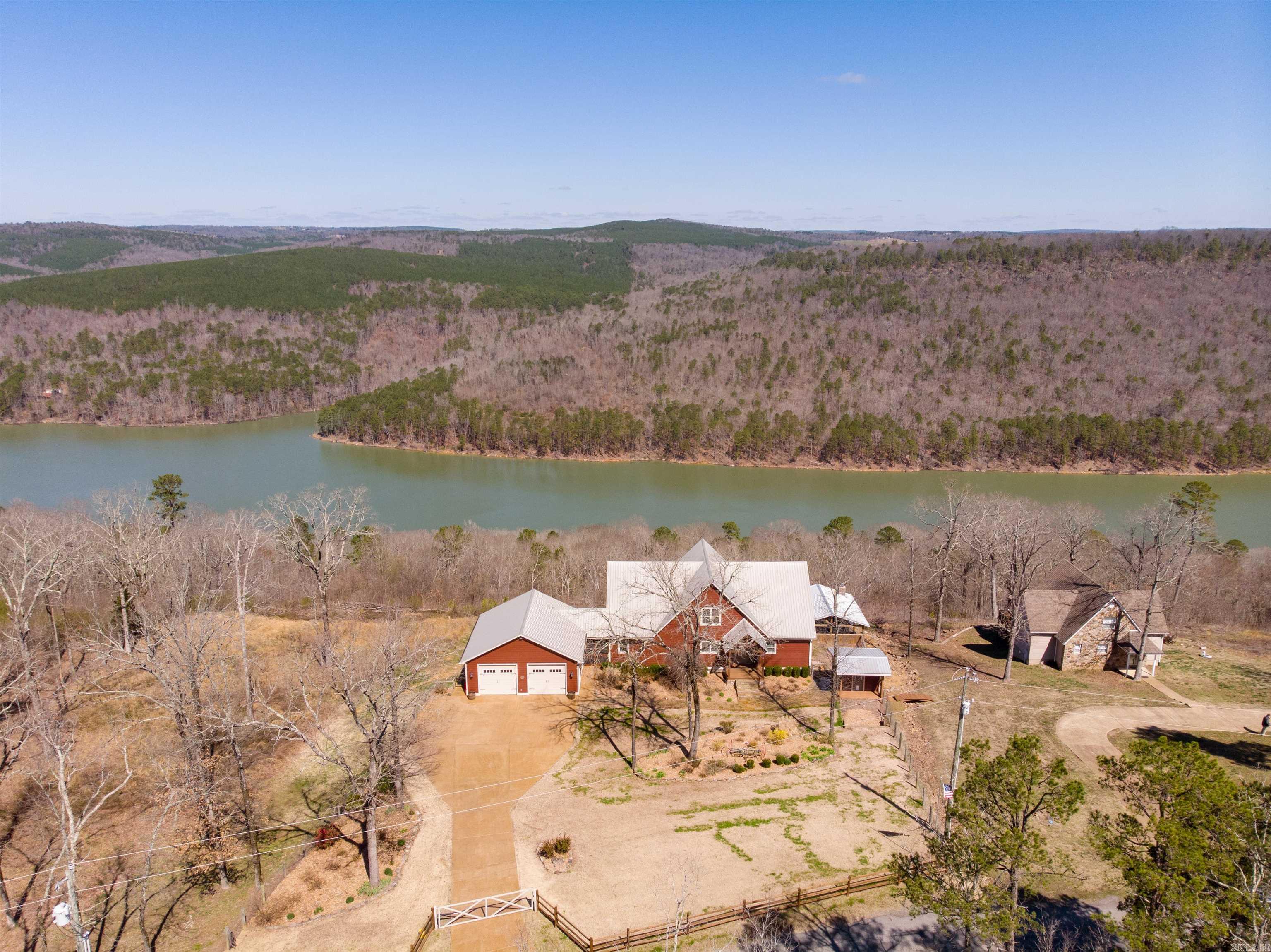 245 Ring Road  Greers Ferry, AR