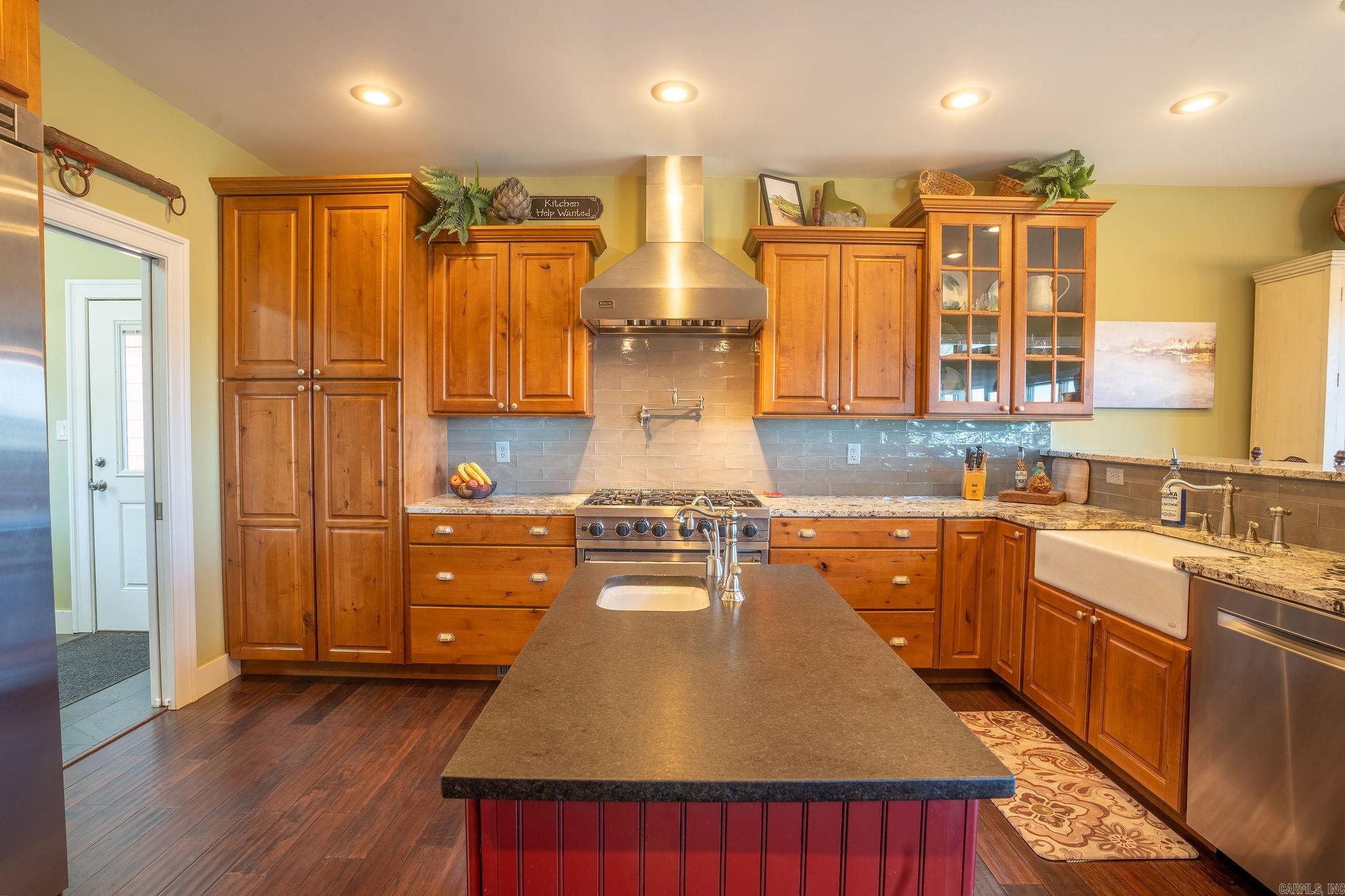 245 Ring Road  Greers Ferry, AR