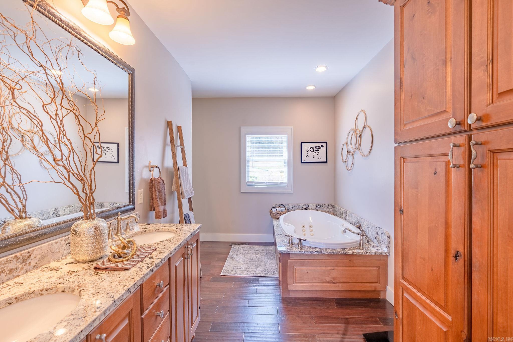 245 Ring Road  Greers Ferry, AR