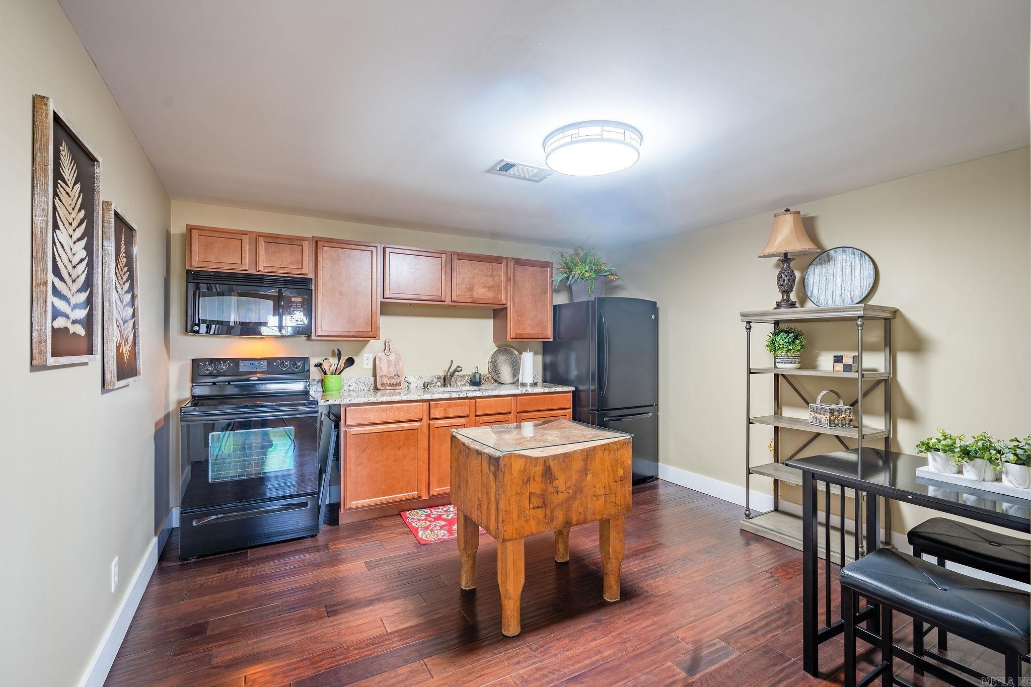 245 Ring Road  Greers Ferry, AR