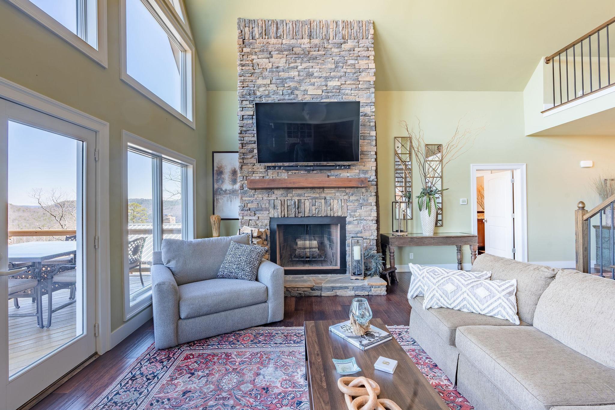 245 Ring Road  Greers Ferry, AR