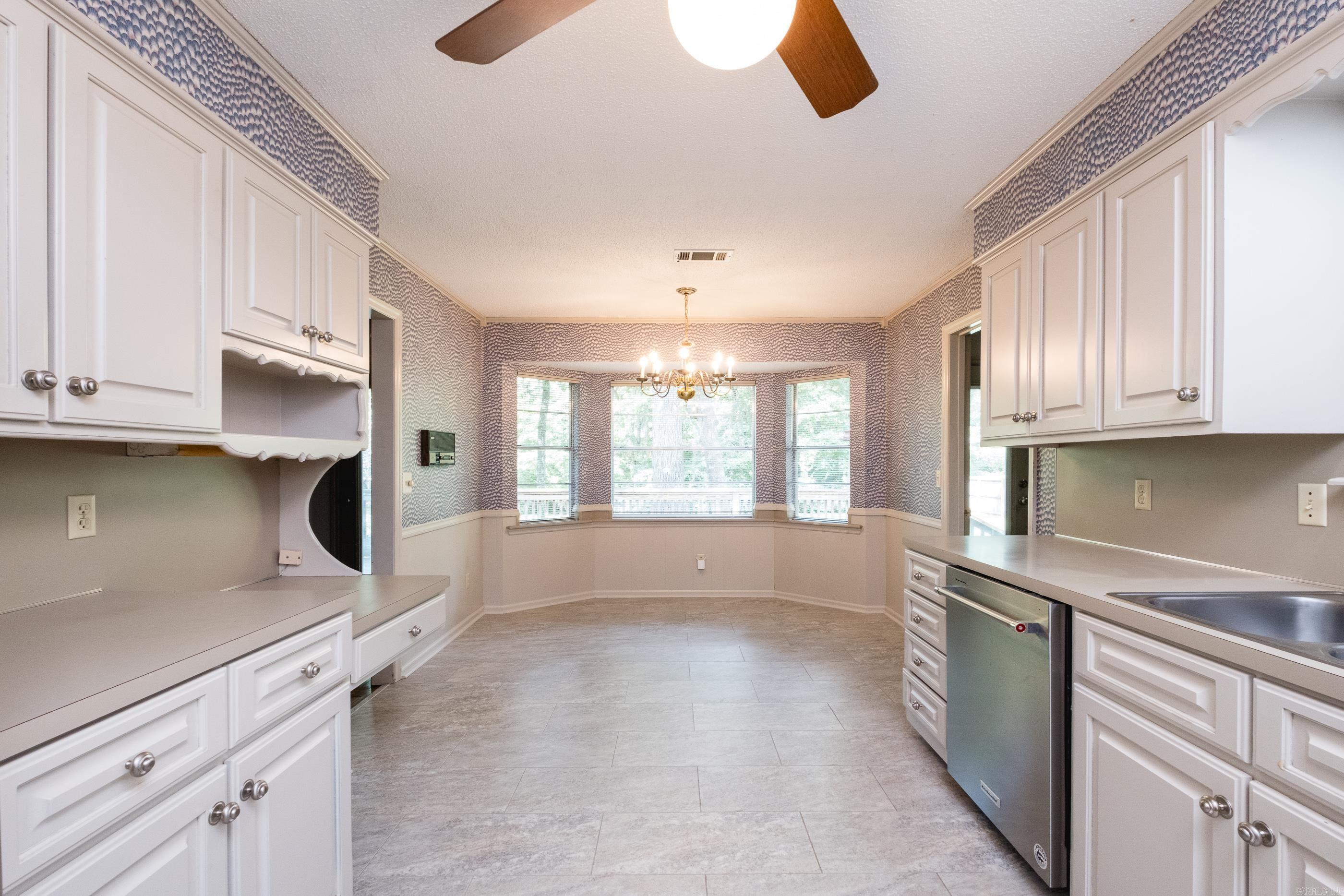 3320 Breckenridge  Little Rock, AR