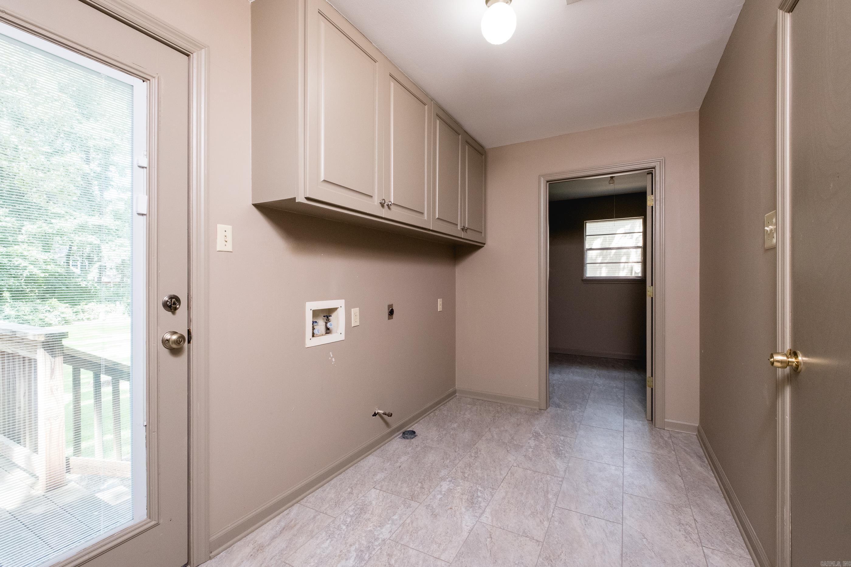 3320 Breckenridge  Little Rock, AR