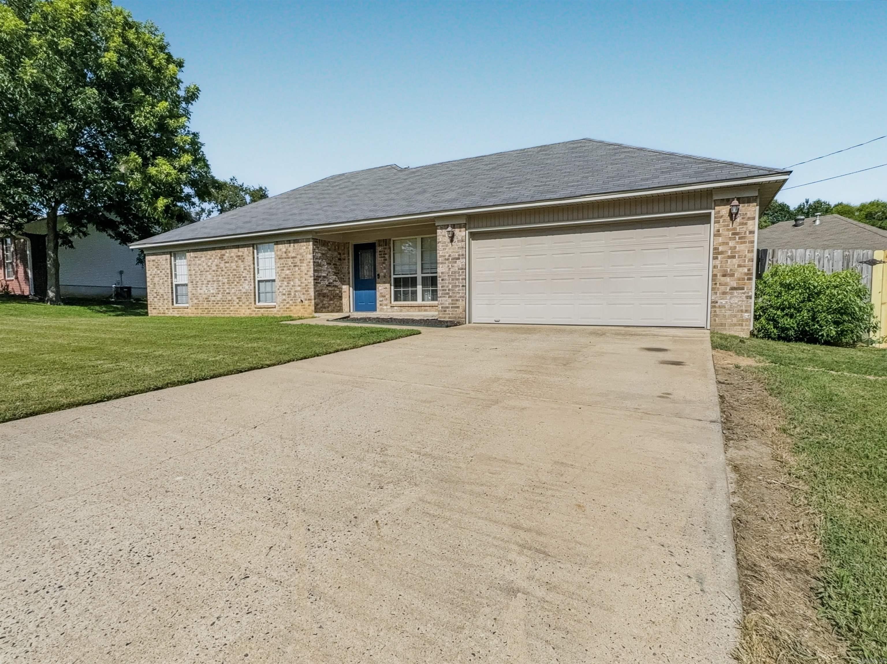 3715 Winterbrook Dr  Benton, AR