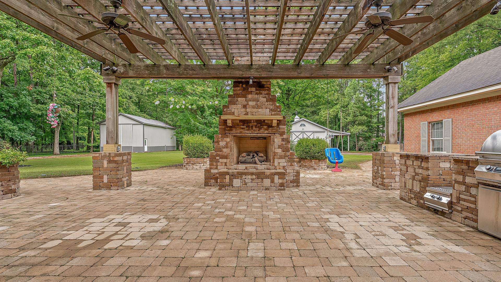 142 E Park Lane  Burdette, AR