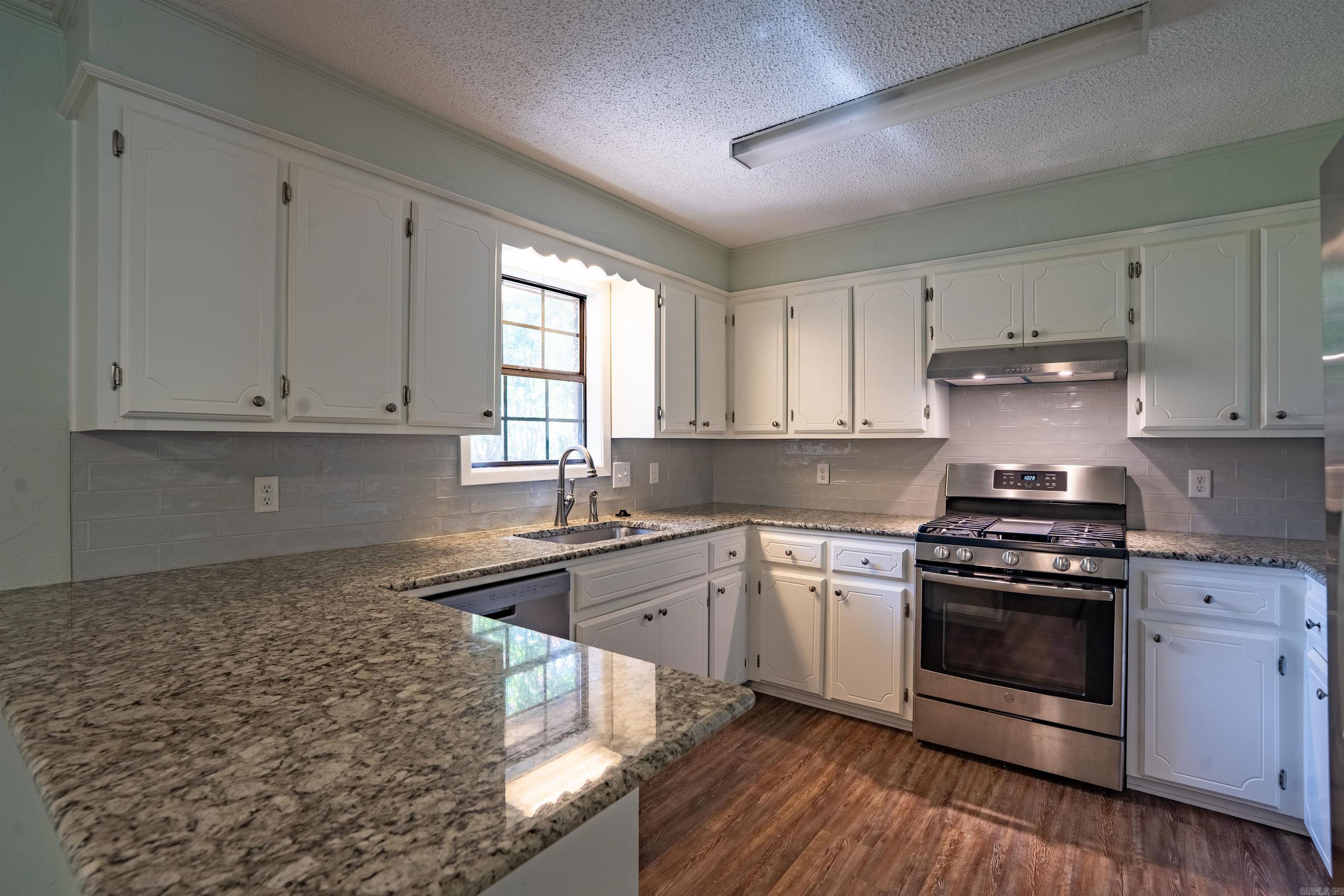 2321 Crestview  Heber Springs, AR