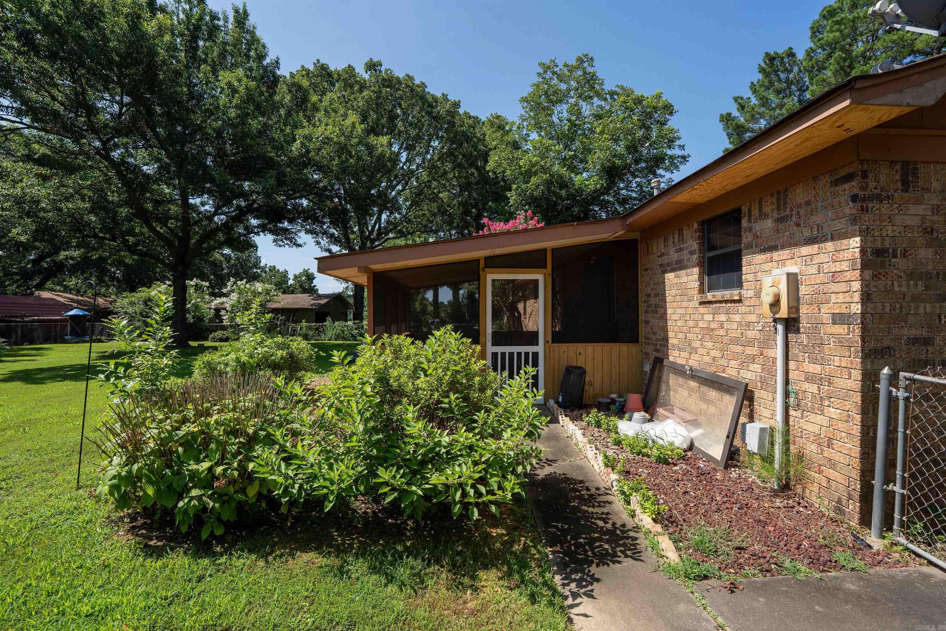 2321 Crestview  Heber Springs, AR