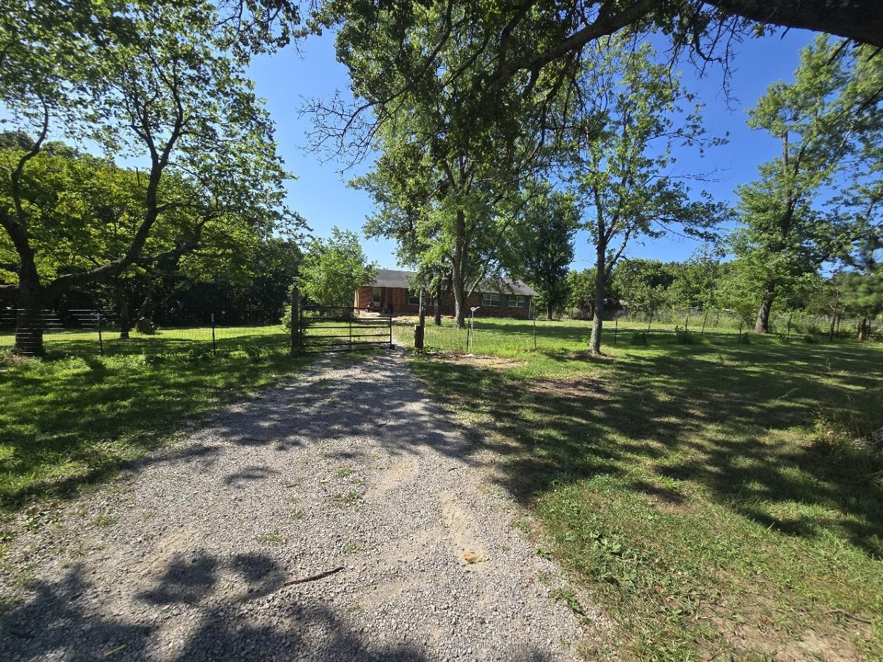 3036 Hwy P  Alton, MO