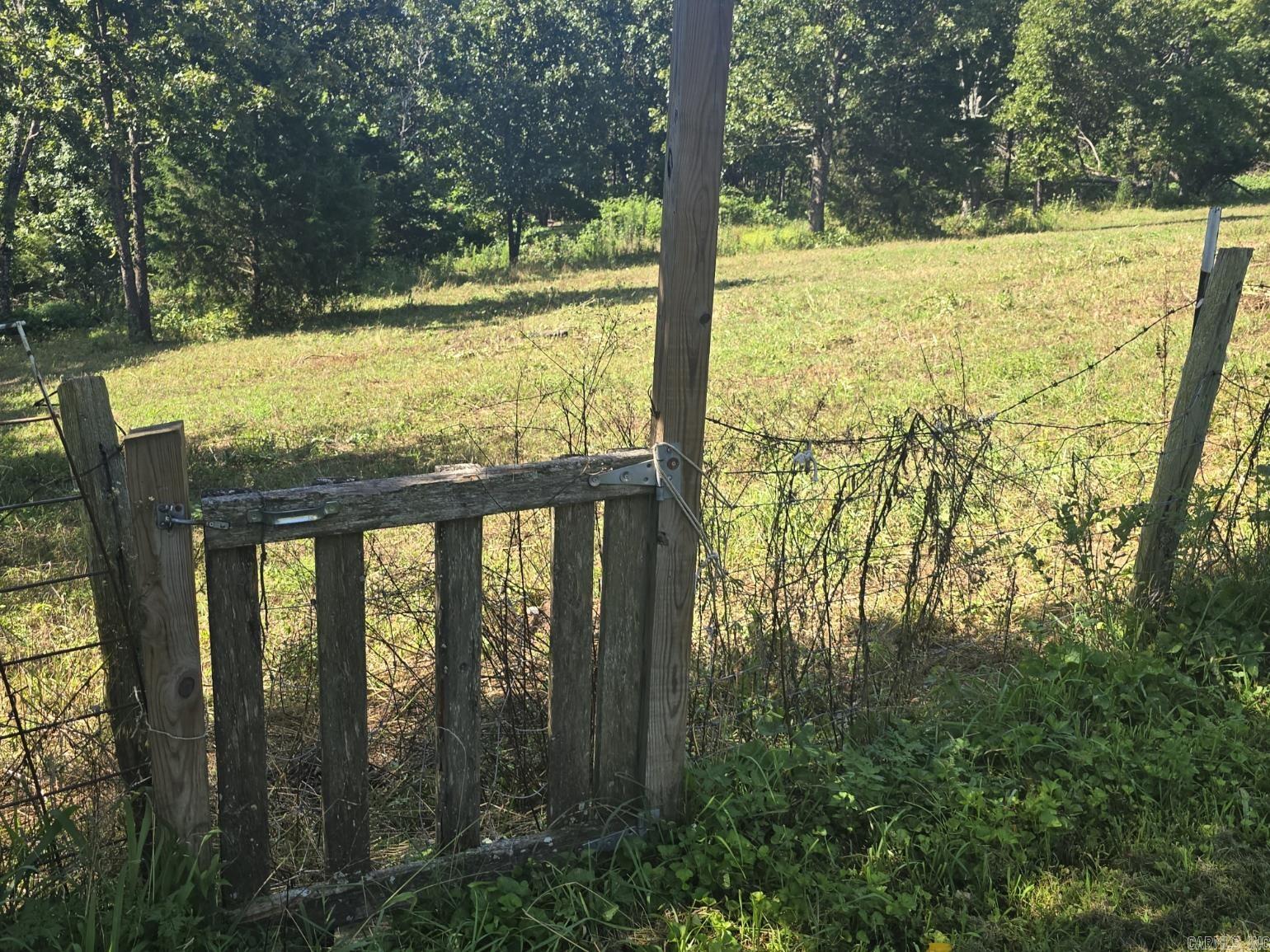 3036 Hwy P Highway Alton, MO 65606