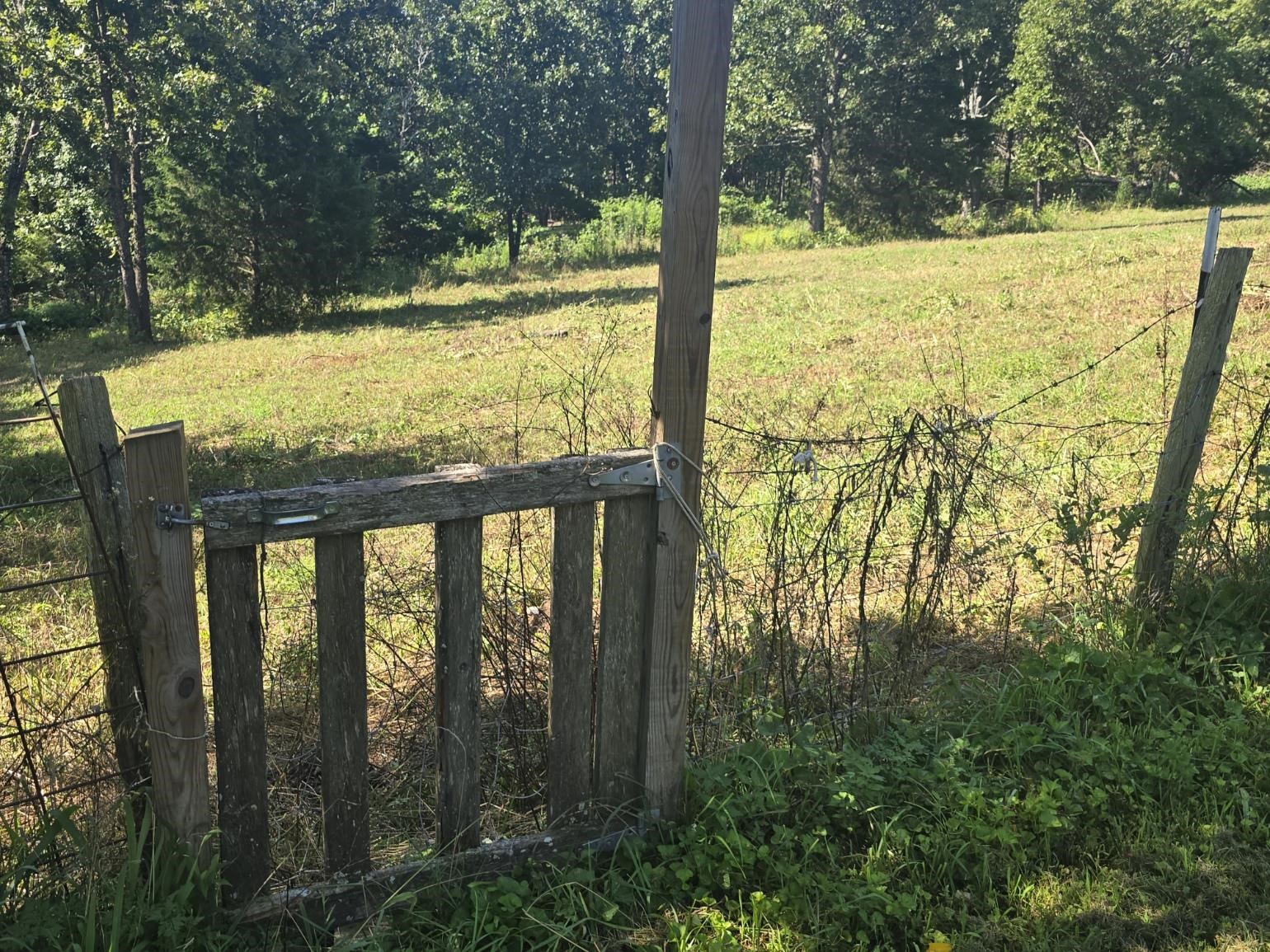 3036 Hwy P  Alton, MO