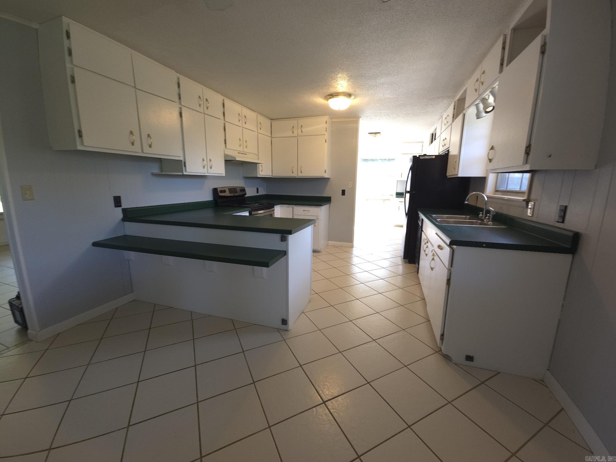 3036 Hwy P Highway Alton, MO 65606