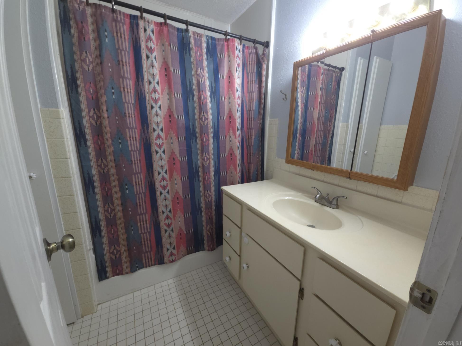 3036 Hwy P Highway Alton, MO 65606