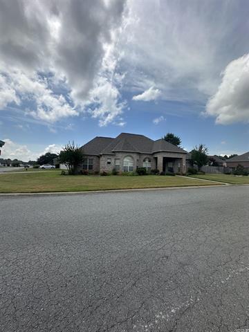 6590  Pierce Manse  Benton, AR