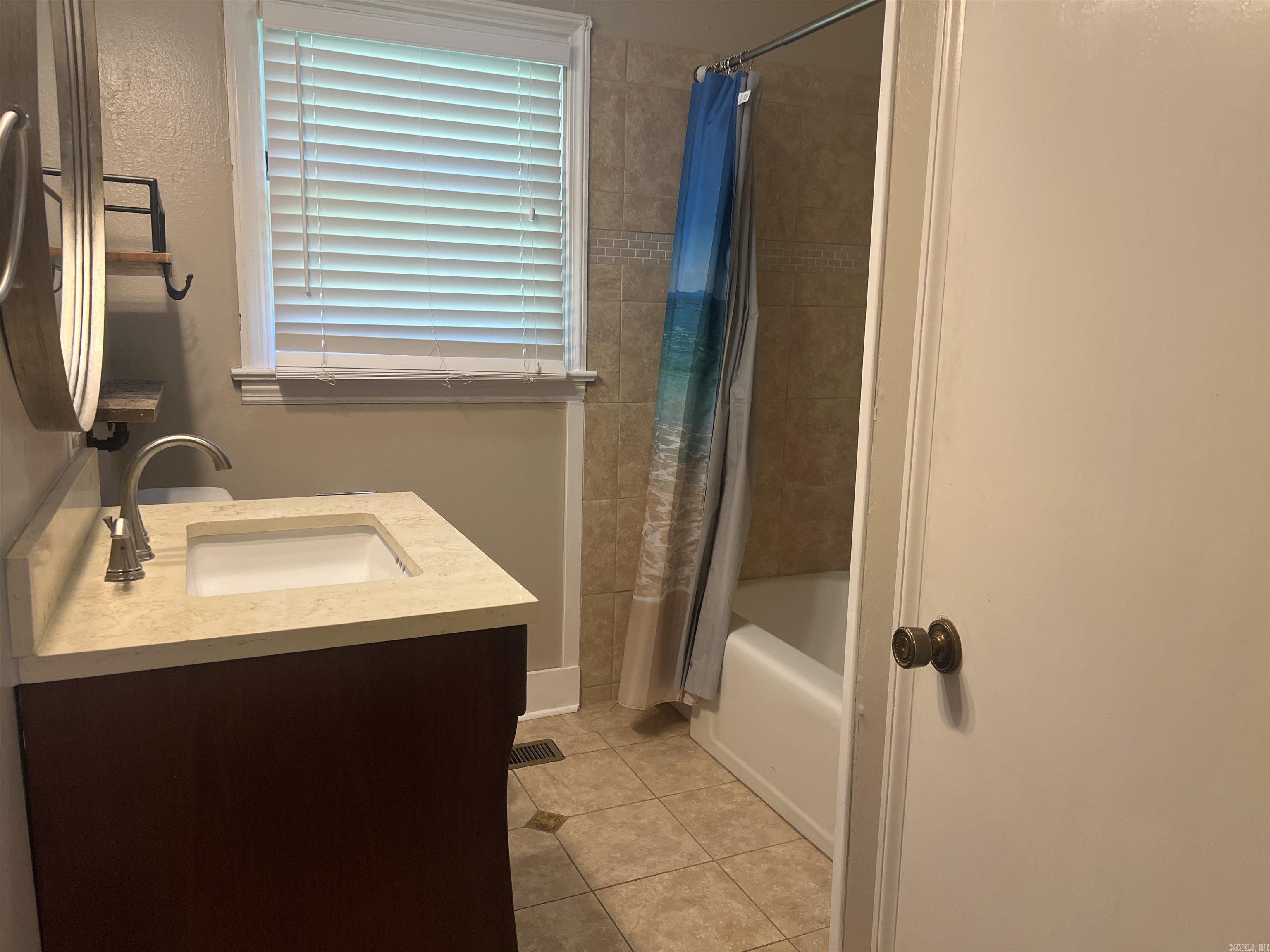 1508 W Oak  El Dorado, AR