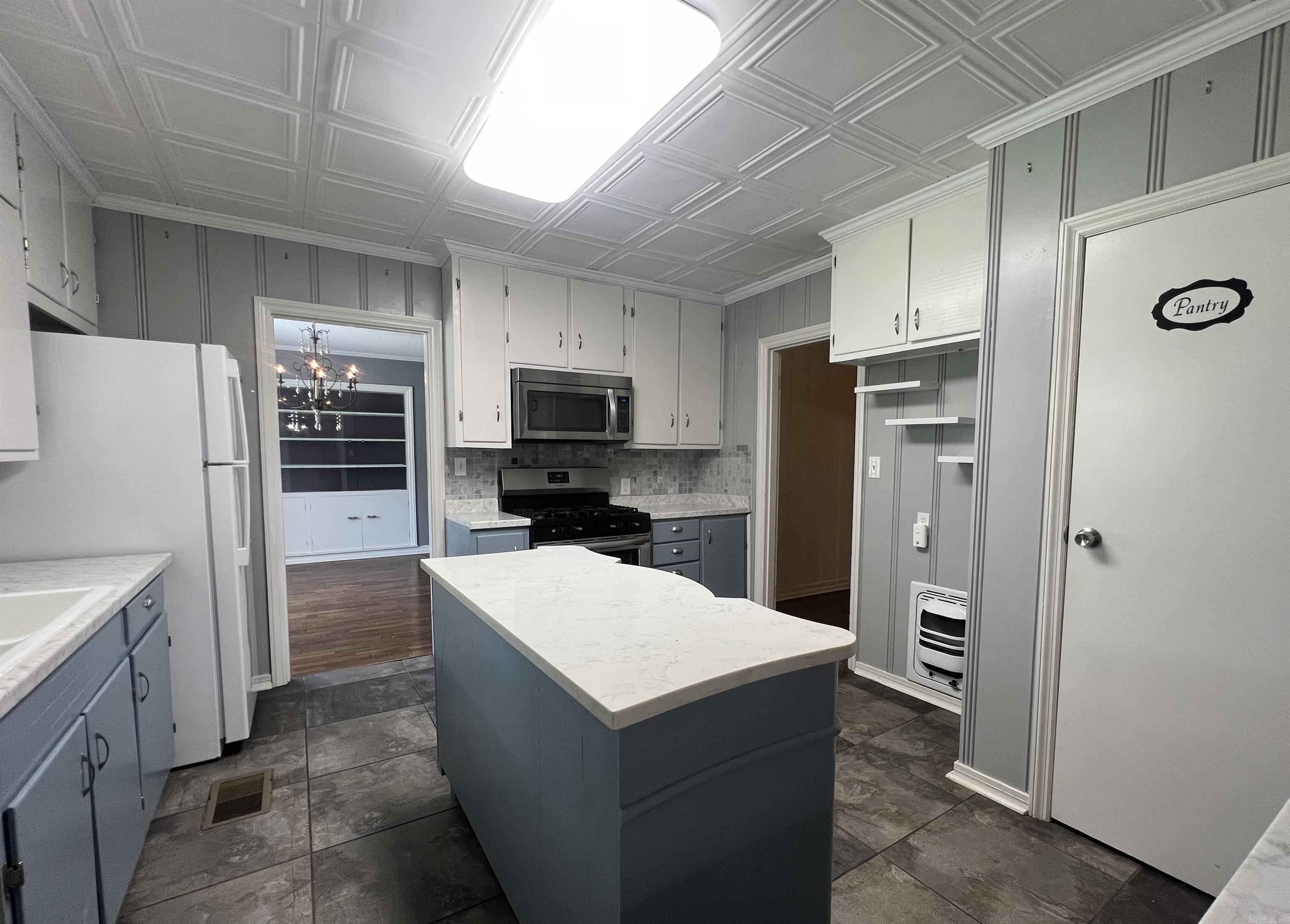 1508 W Oak  El Dorado, AR