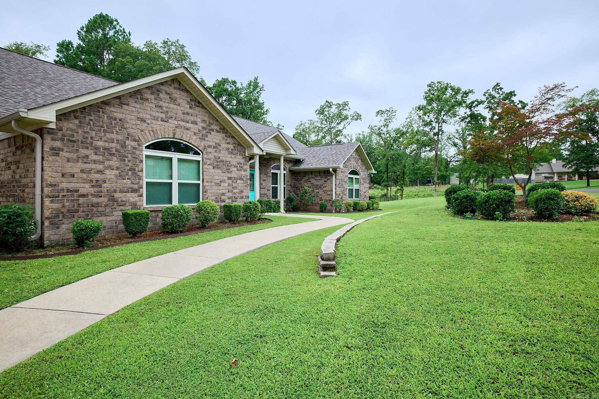 162 pico  Hot Springs, AR