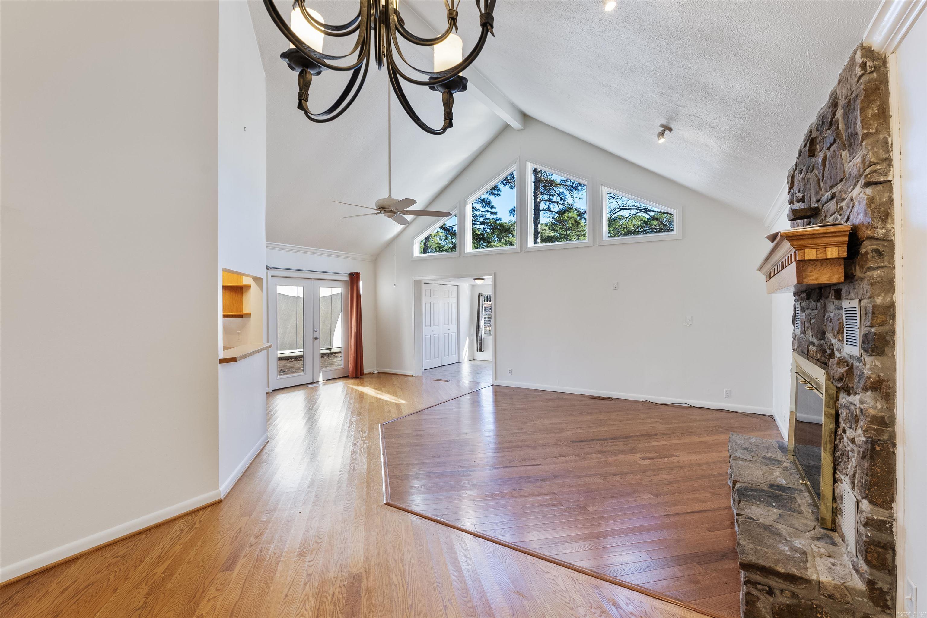 313 Snead  Fairfield Bay, AR