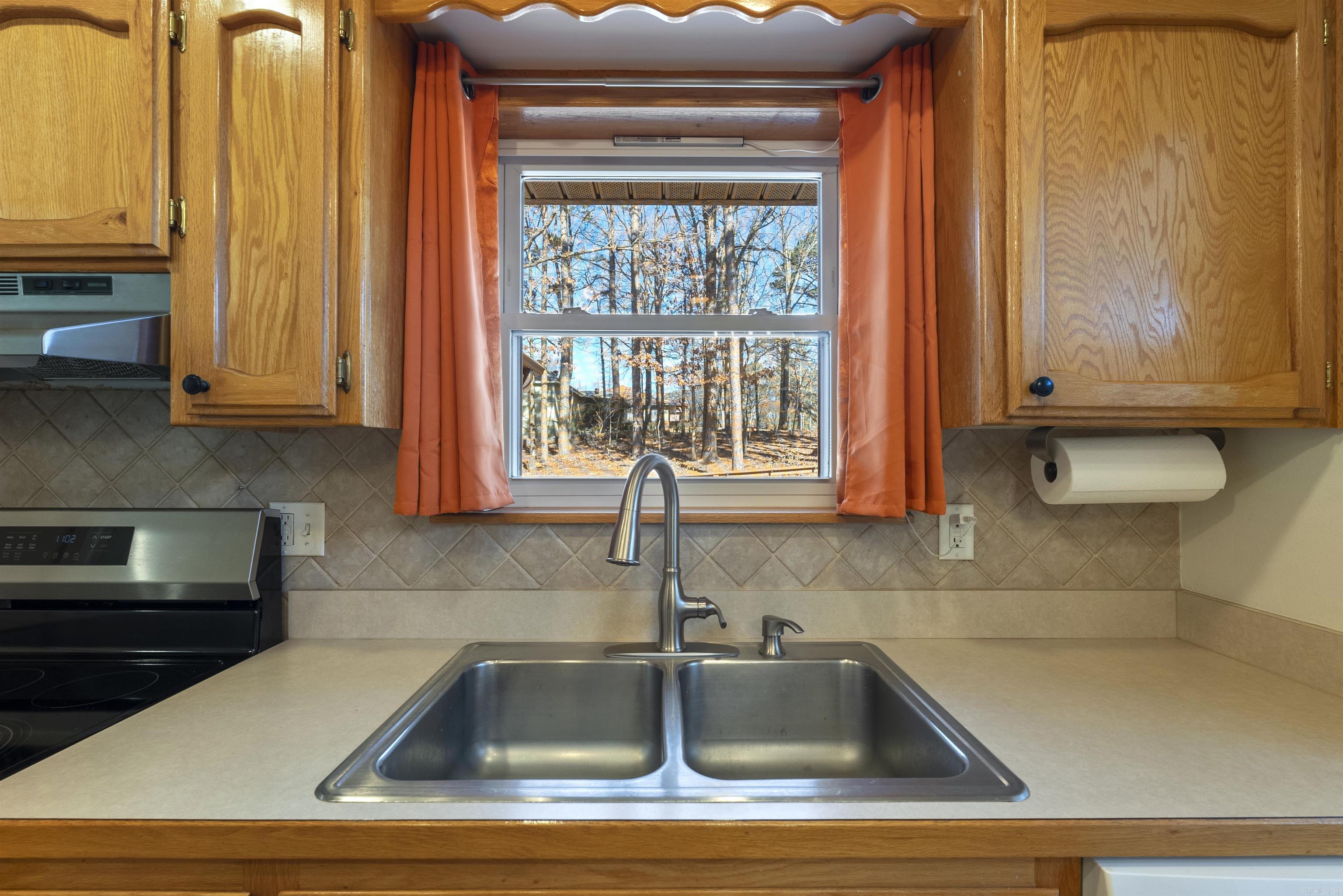 313 Snead  Fairfield Bay, AR