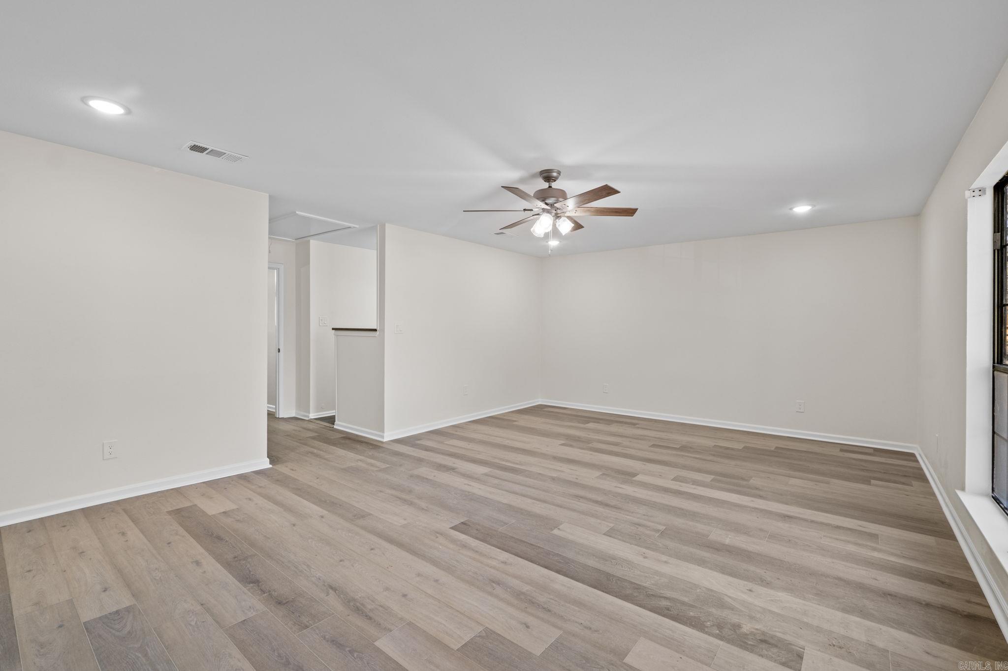 6001 Elk River  North Little Rock, AR