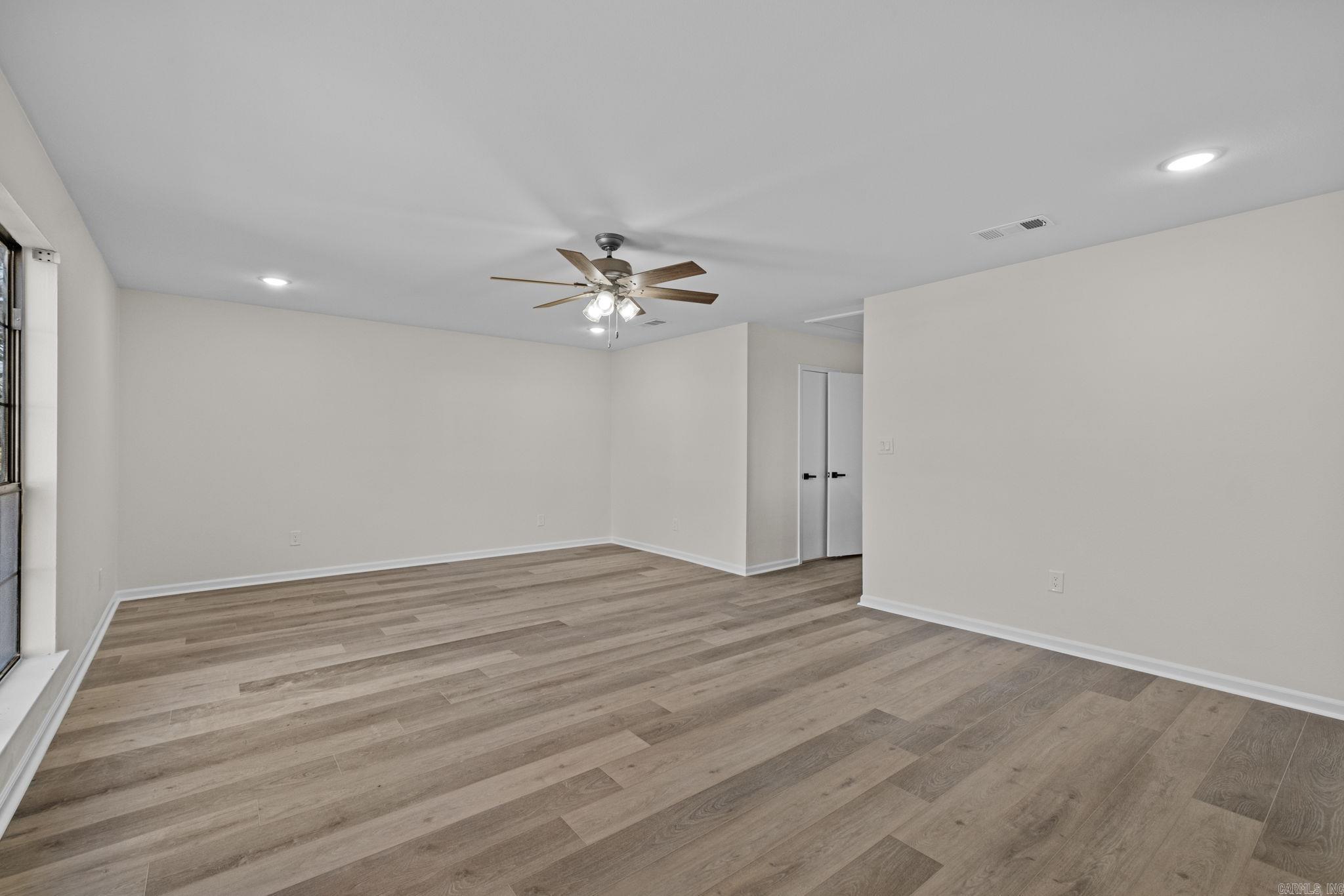 6001 Elk River  North Little Rock, AR