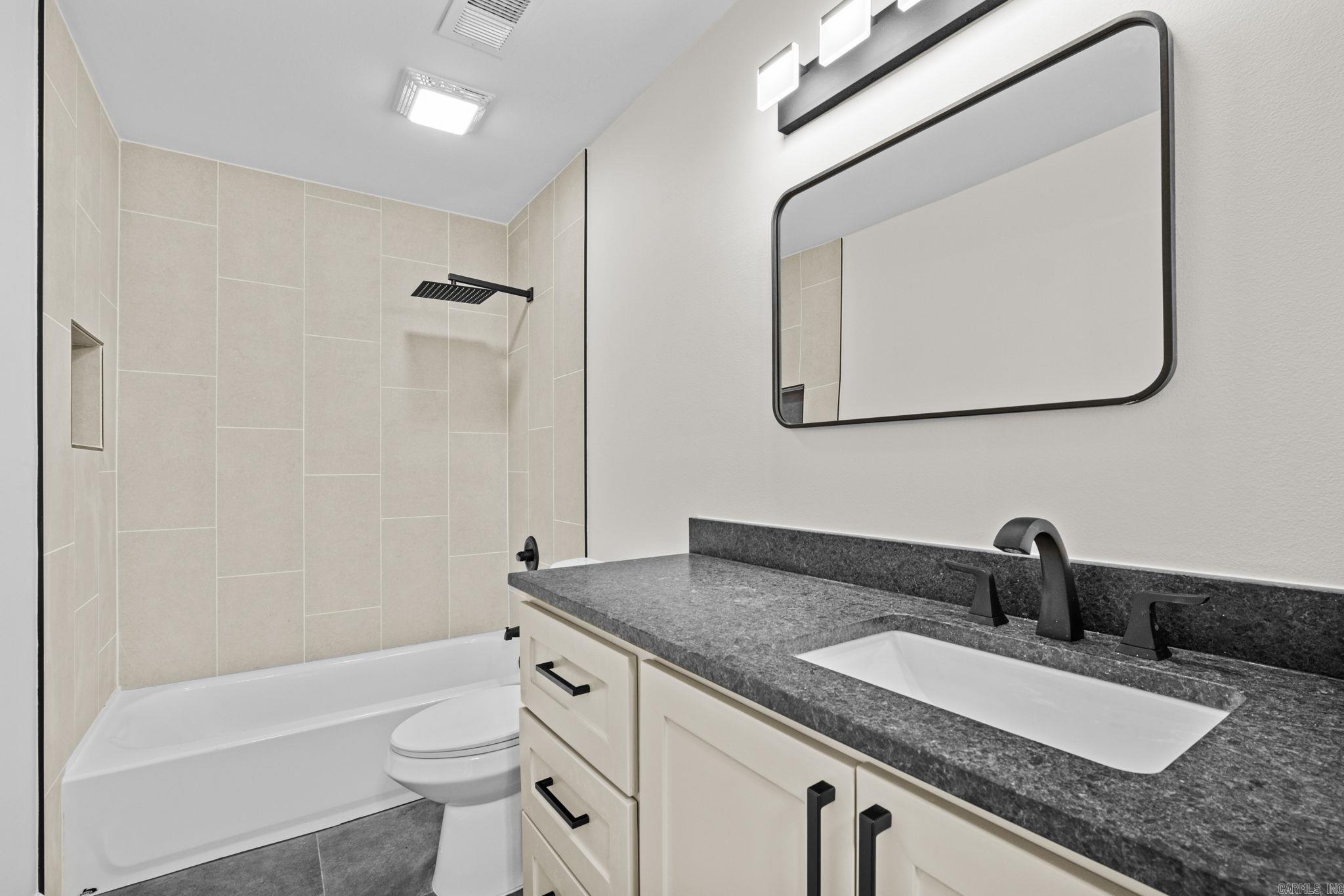 6001 Elk River  North Little Rock, AR