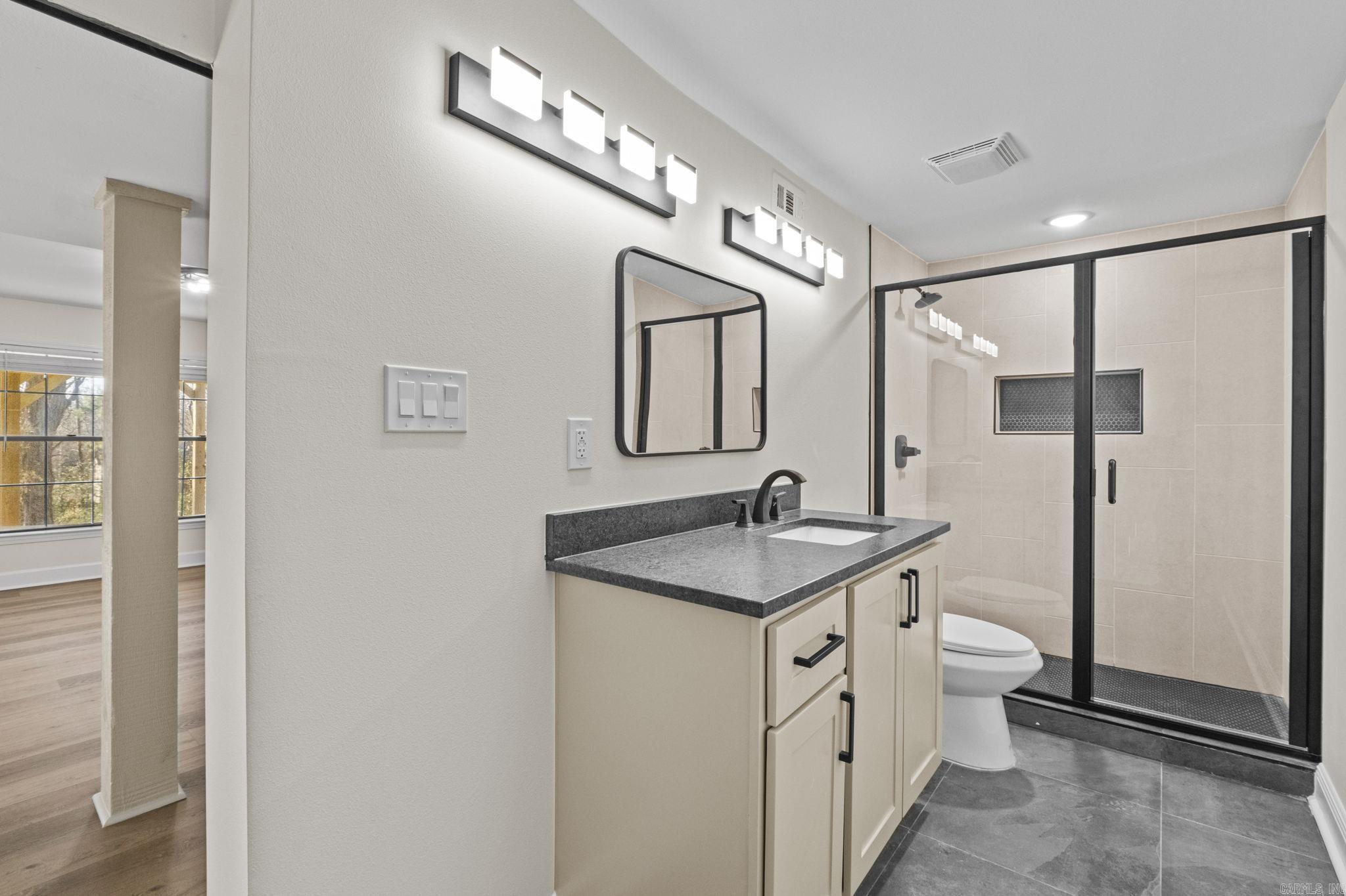 6001 Elk River North Little Rock, AR 72116
