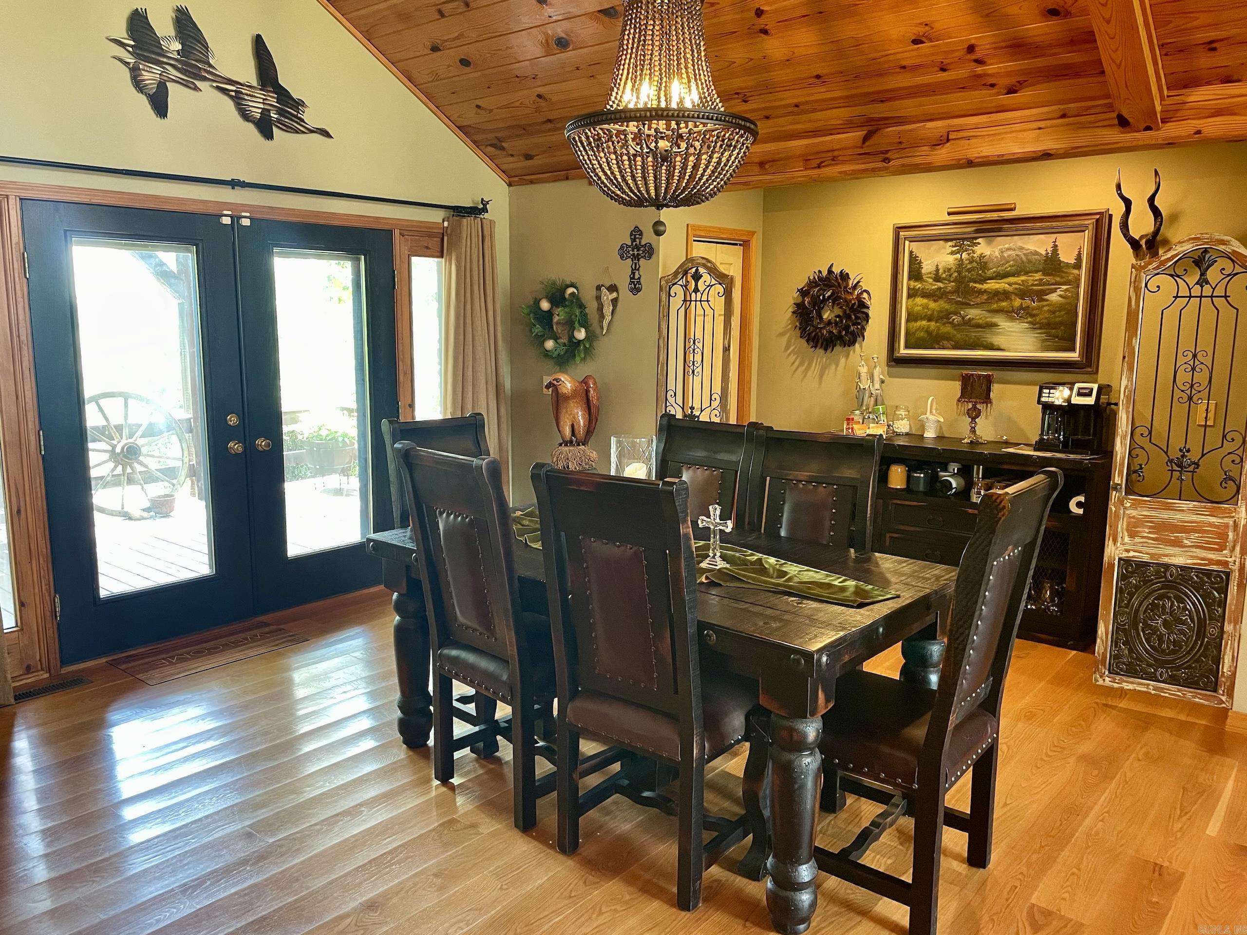 7042 Highway 254 W  Leslie, AR