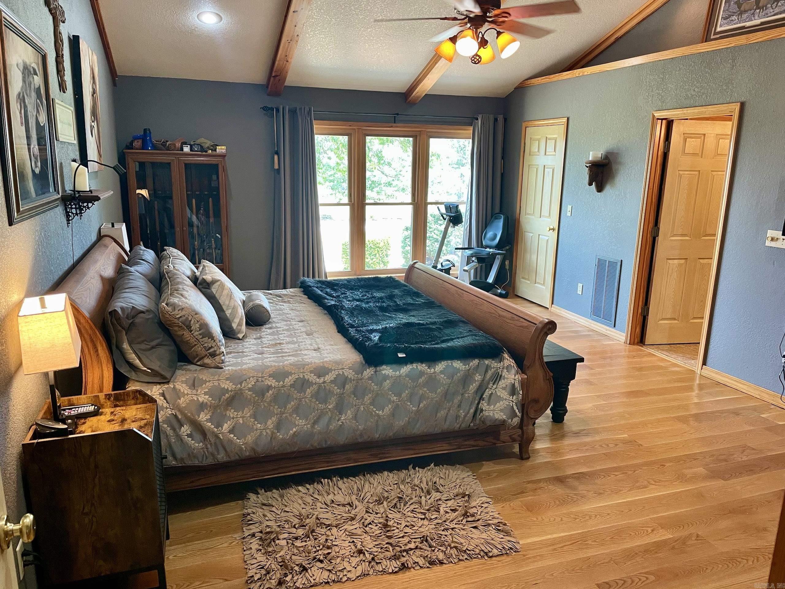 7042 Highway 254 W  Leslie, AR
